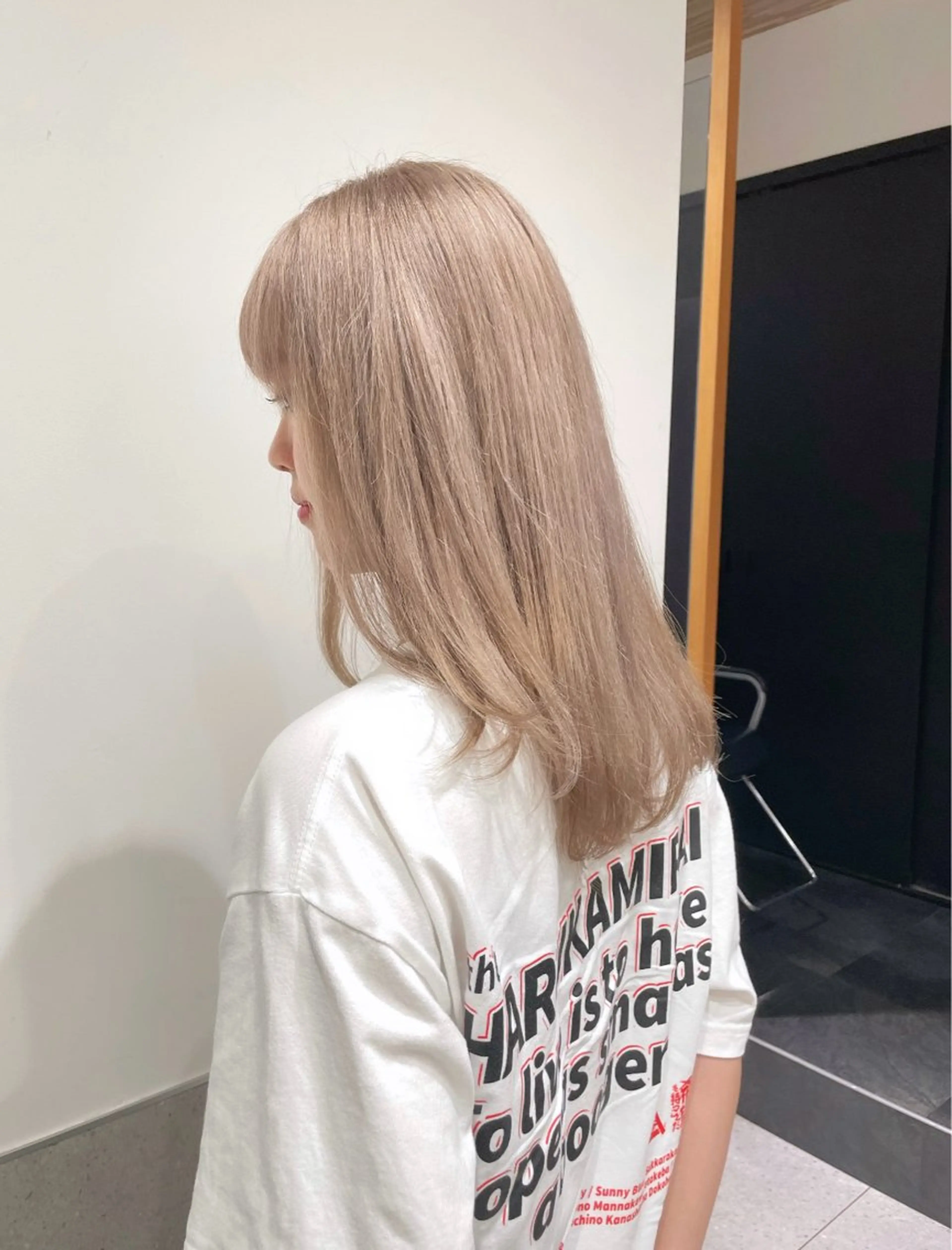 セミロング GO TODAY SHAiRE SALON 原宿本店所属・REINA/ブリーチ /ハイトーン/原宿のヘアスタイル