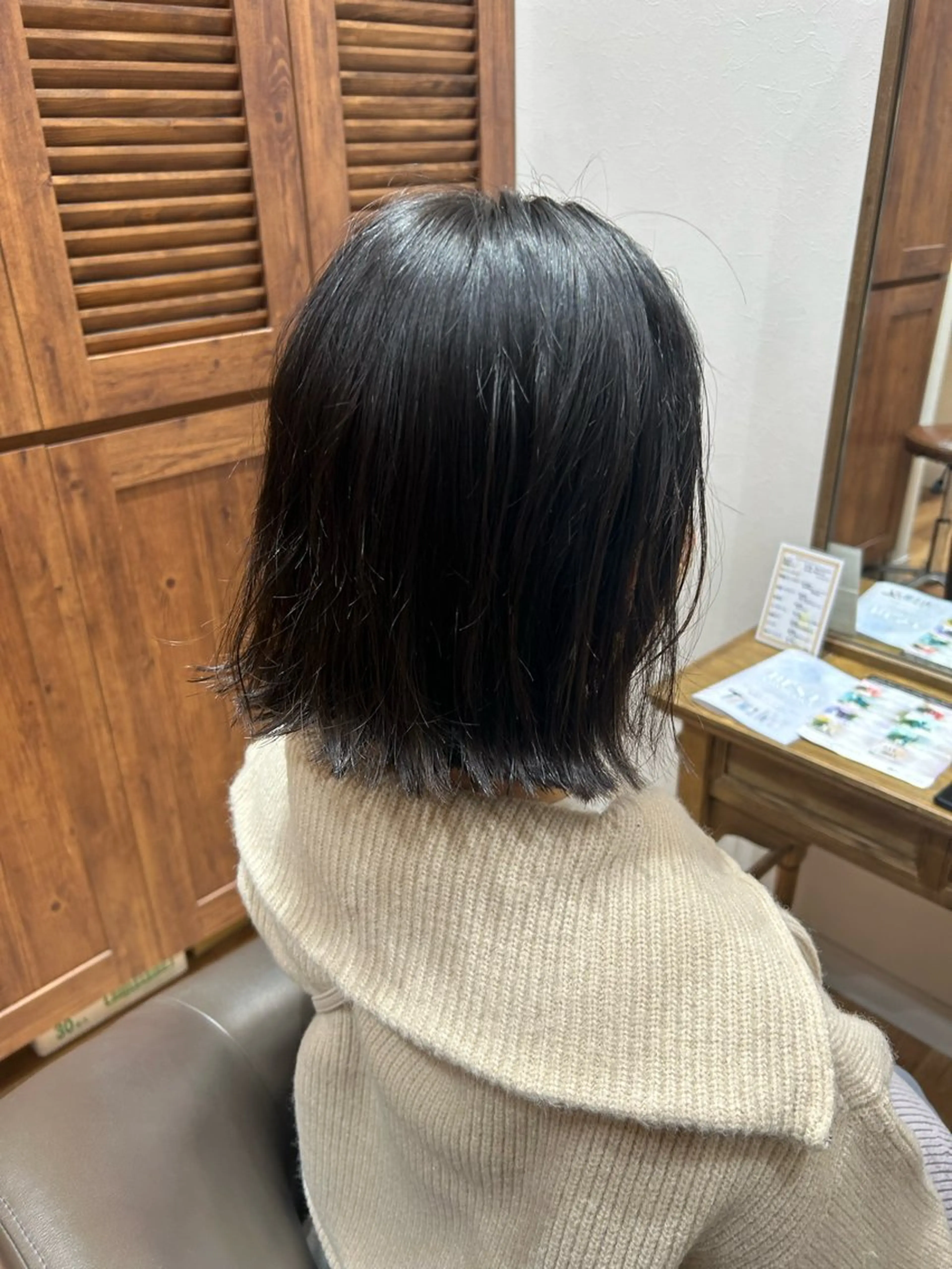 ミディアム 林 玲美のヘアスタイル