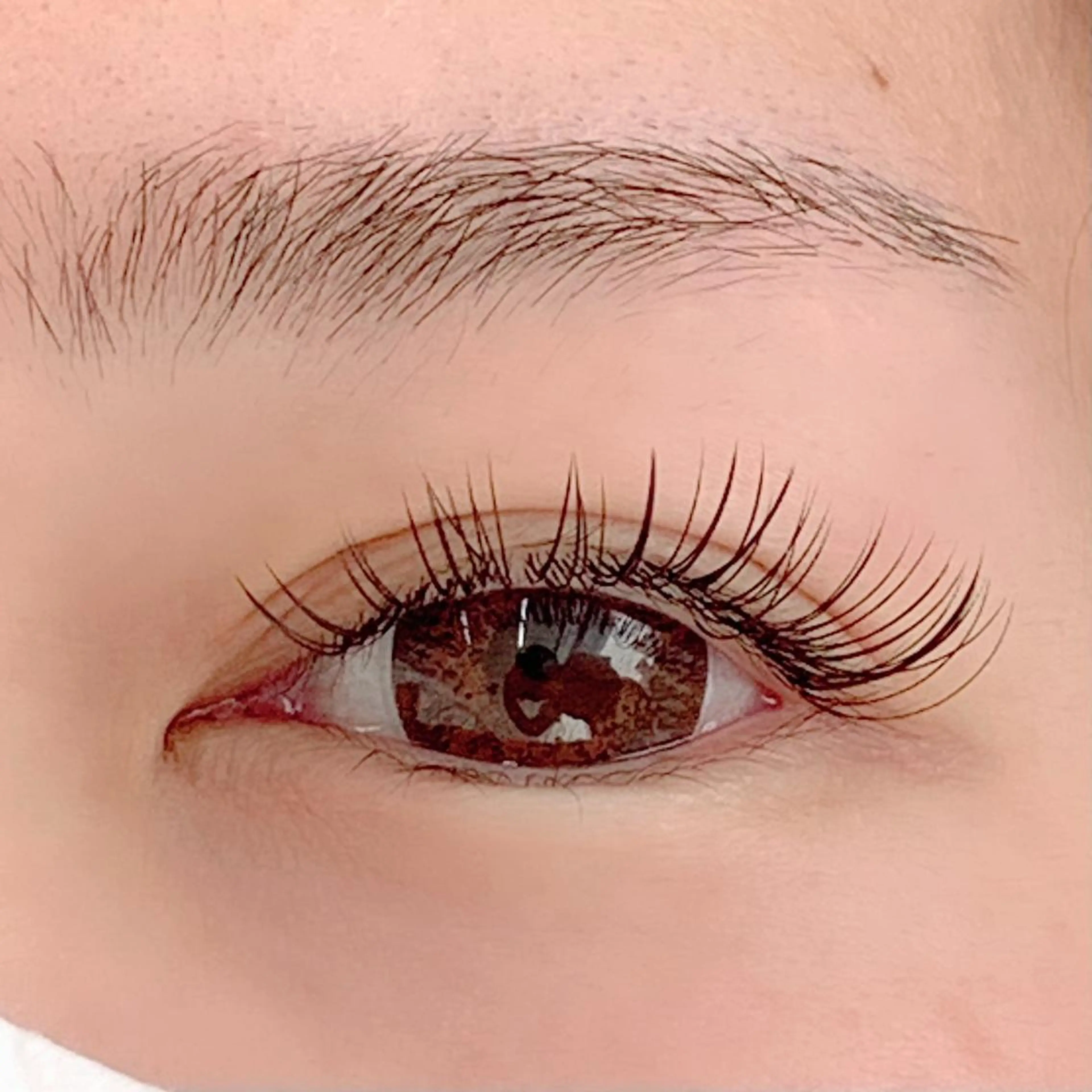 マツエク・マツパ フラットラッシュ BellFlower Aki（眉・まつげ）のマツエク・マツパデザイン