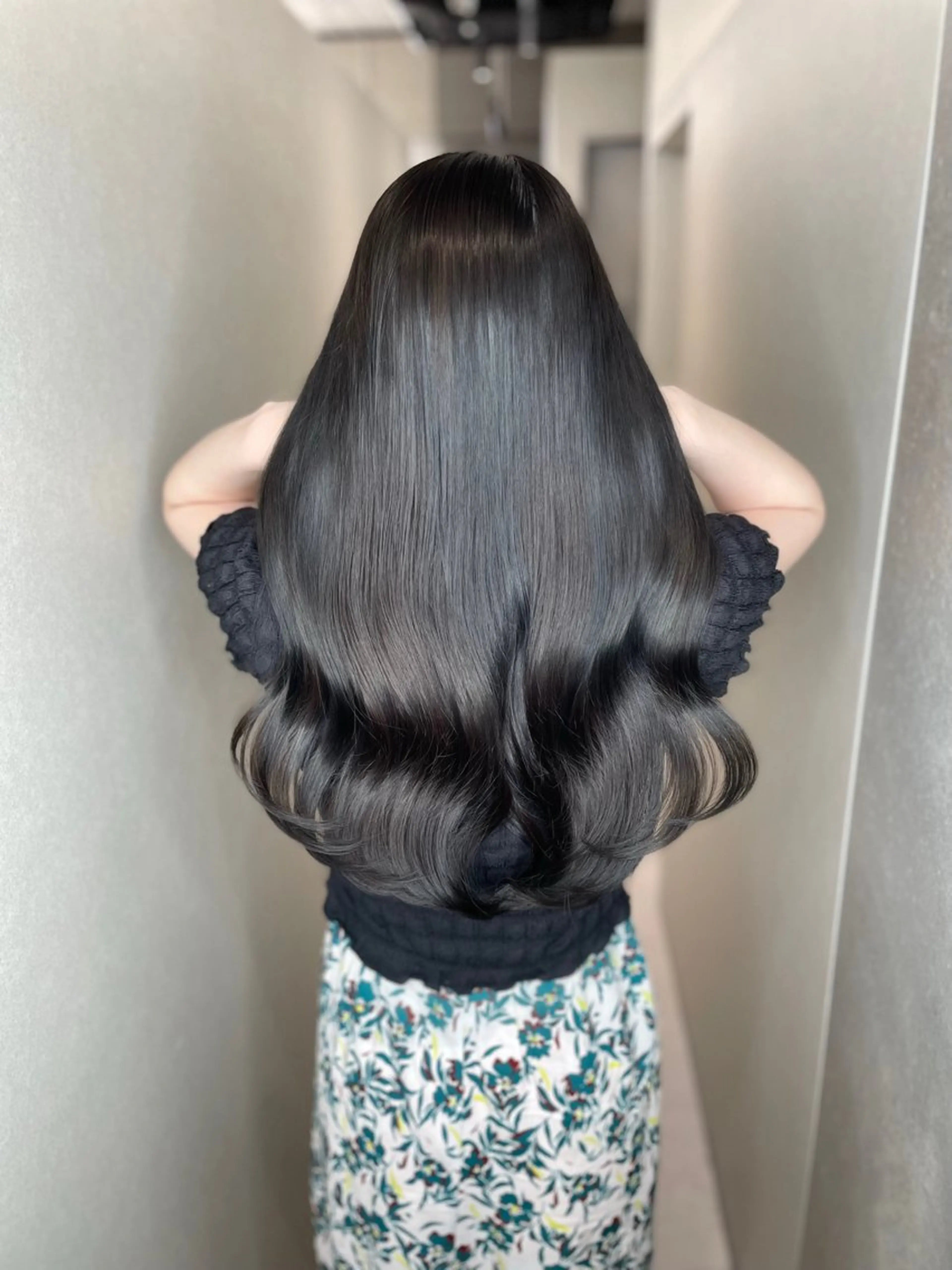 ロング カラー 透明感カラー 髪質改善 カット ヘアカラー トリートメント 今井 勝也のヘアスタイル