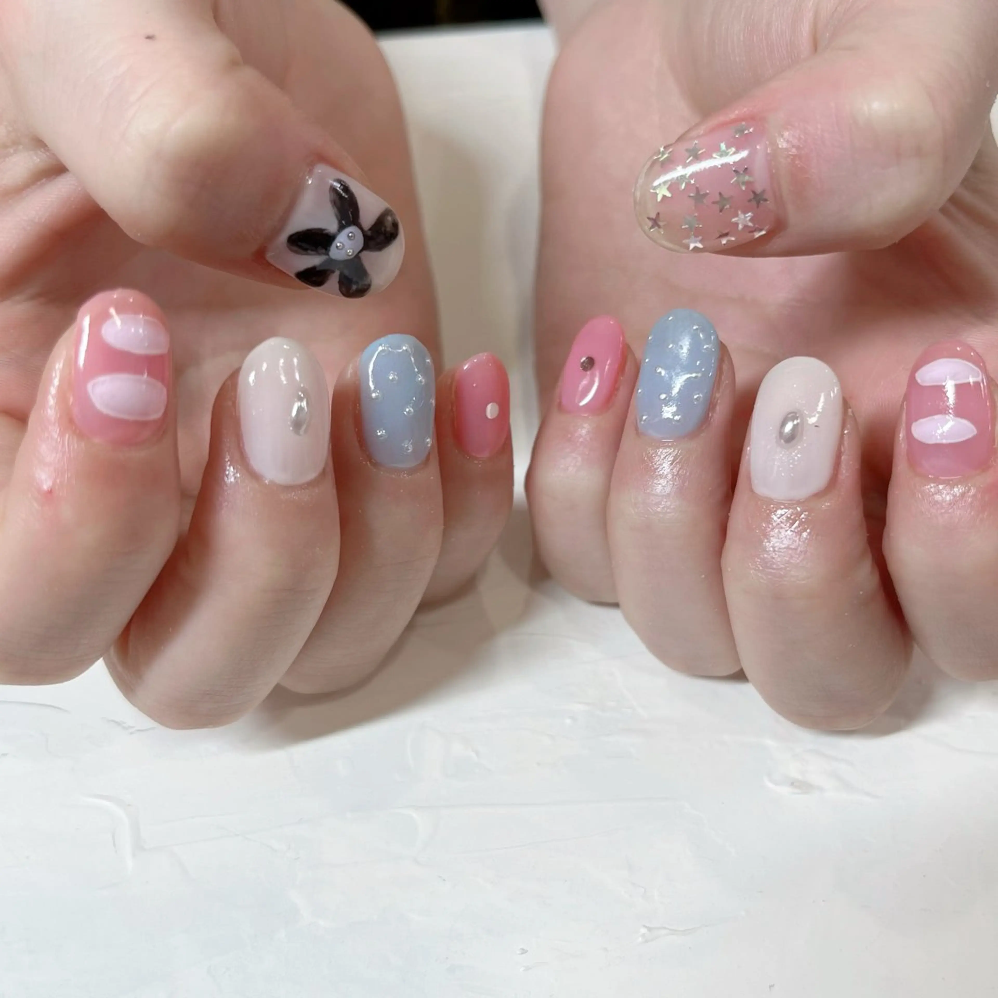 ネイル ハンドネイル Maya 🧊🫧‪のネイルデザイン