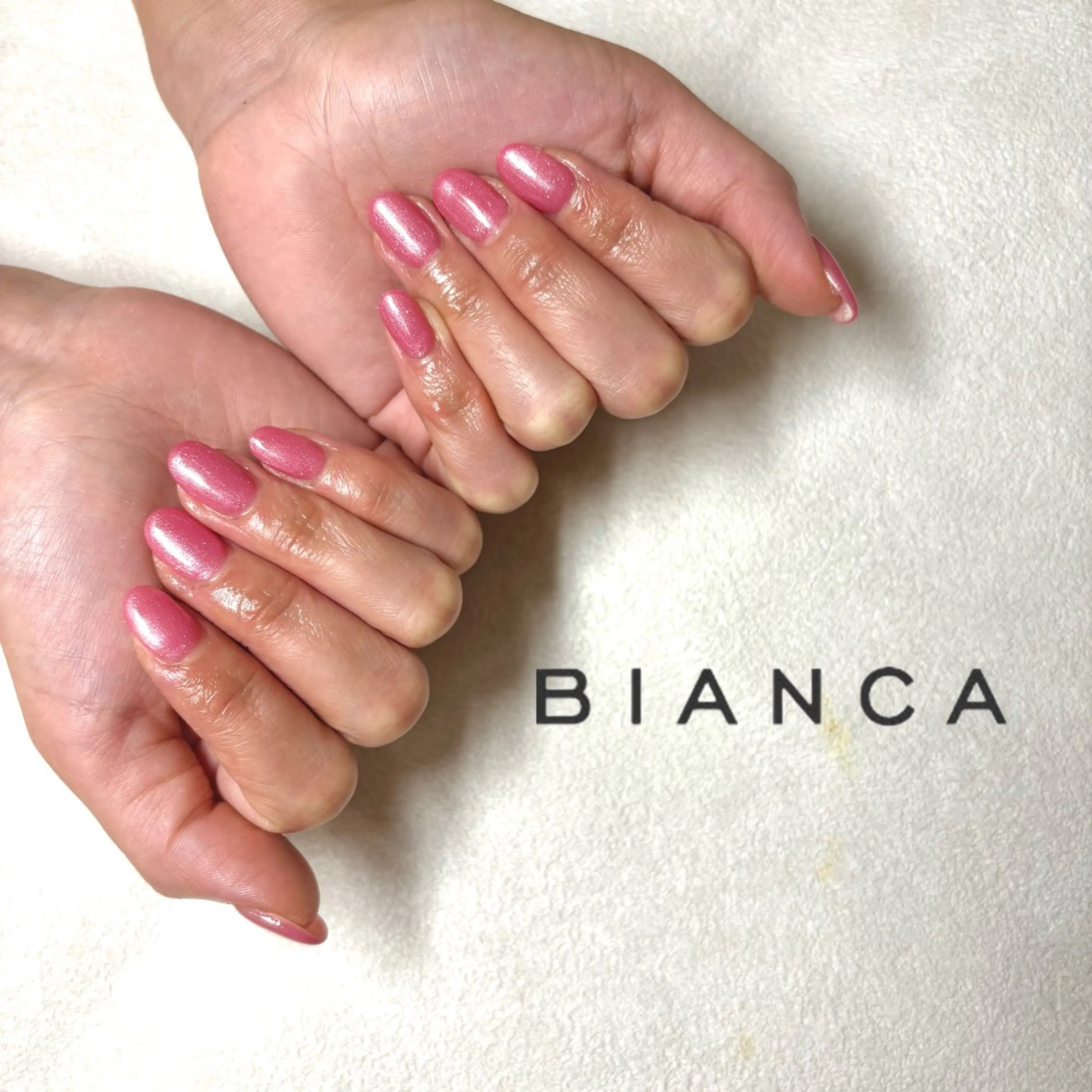 ネイル ラメ(グリッター) ワンカラーネイル ピンク ハンドネイル Bianca 長津田　松原･*°☆のネイルデザイン