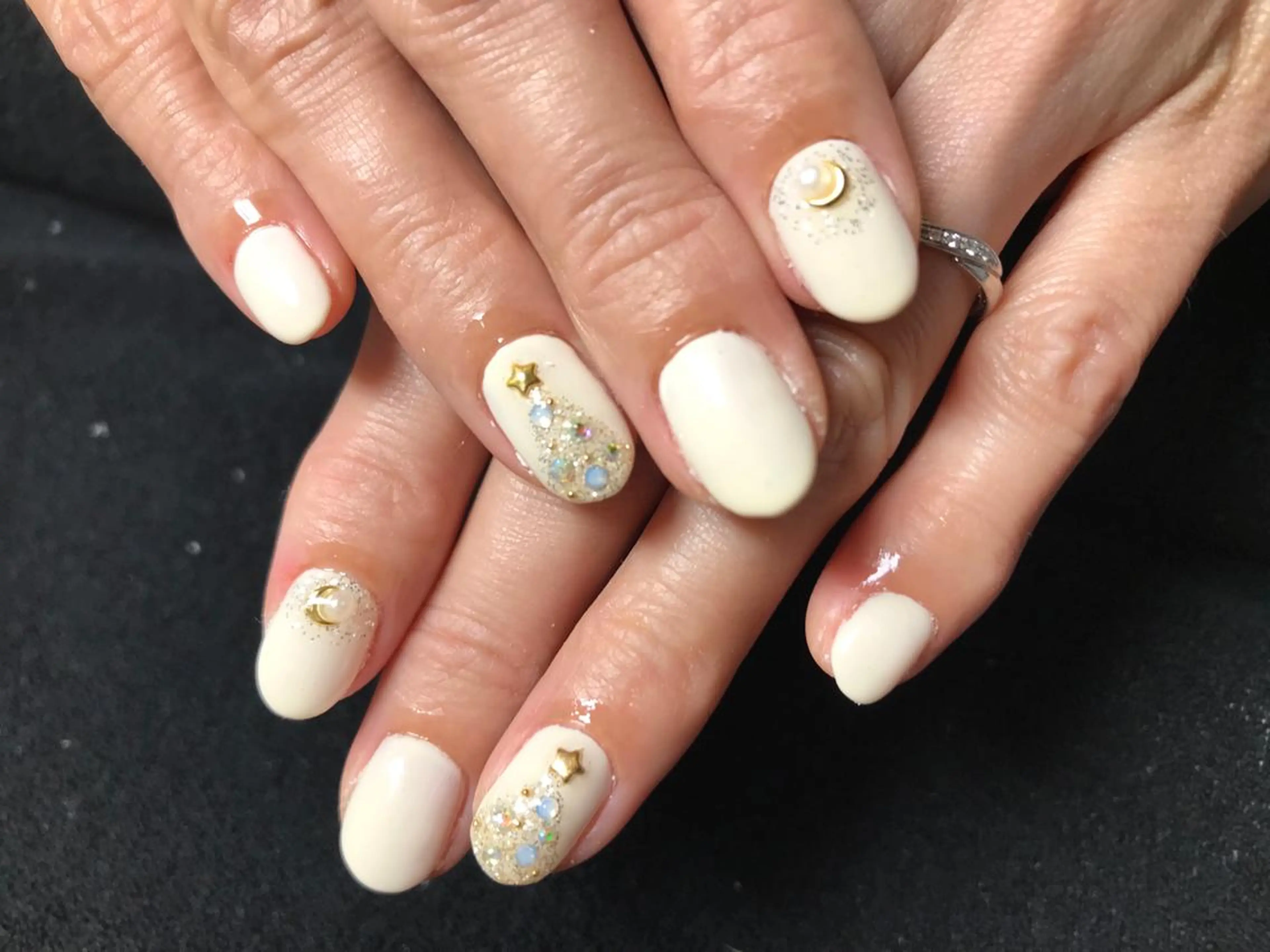 ネイル ハンドネイル Mana‪ ‪·͜· ❤︎‬のネイルデザイン