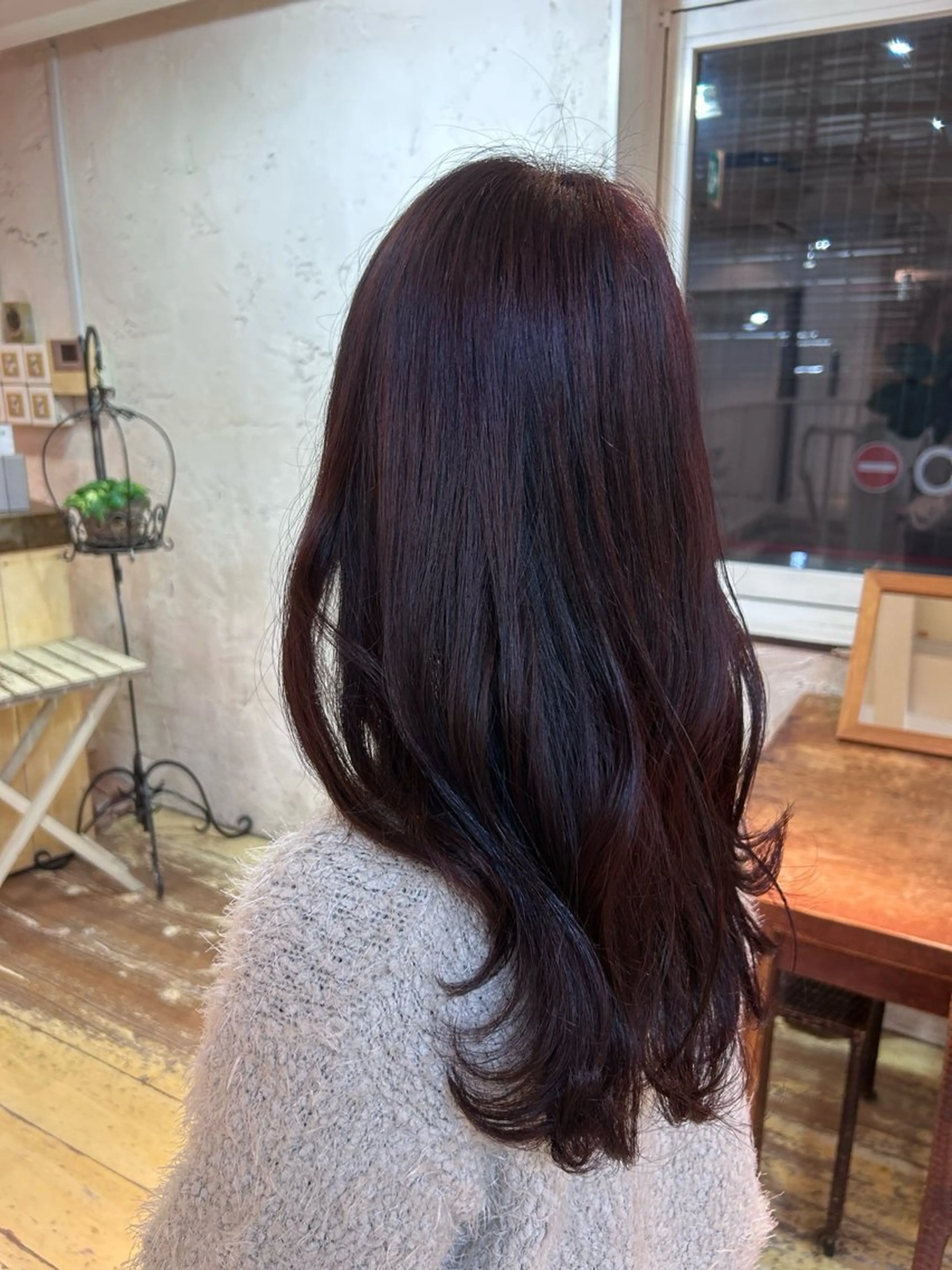 ロング カラー 板倉 奏美のヘアスタイル
