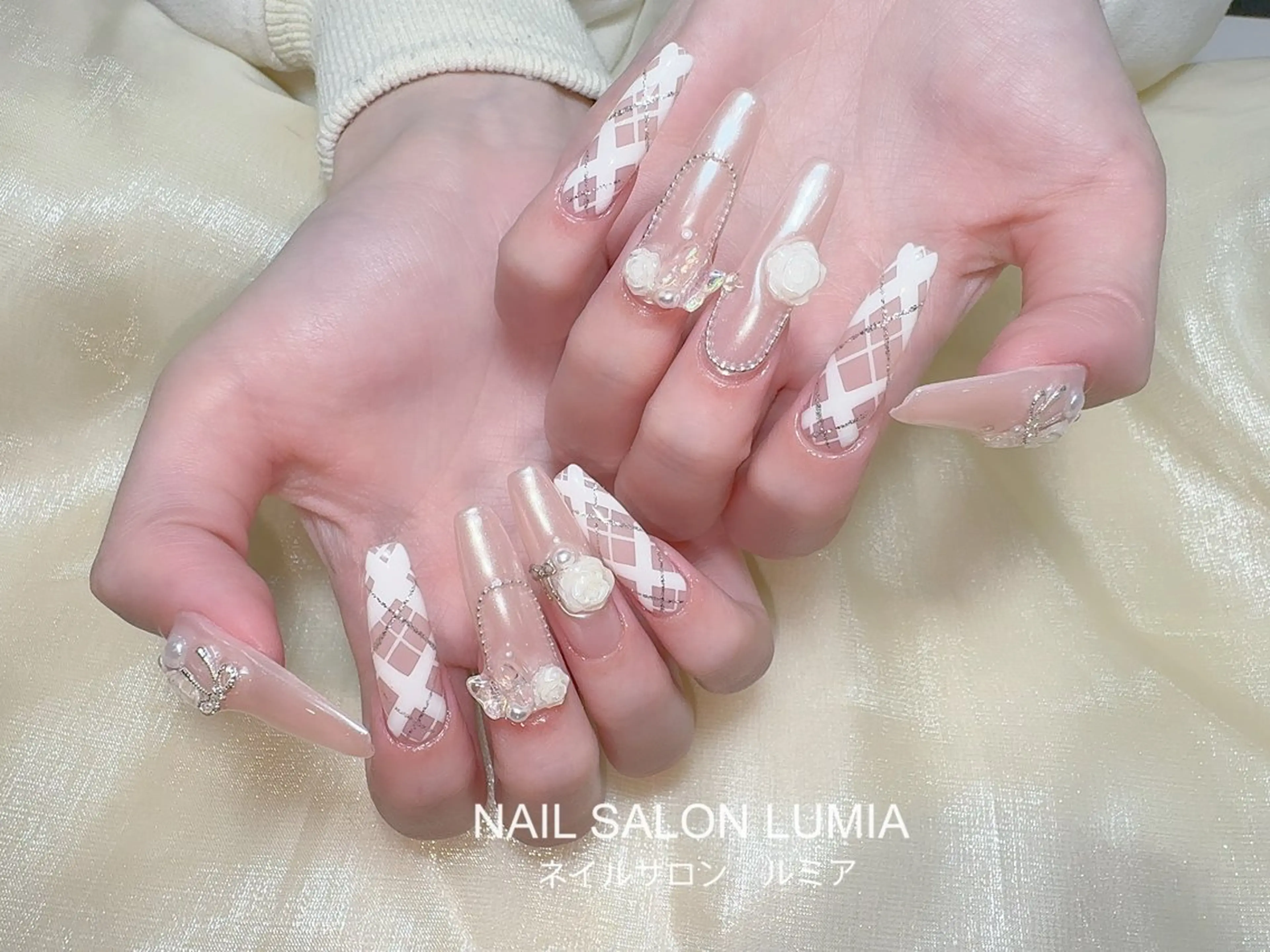 ネイル ハンドネイル ネイルサロン ルミア Lumia 店長のネイルデザイン