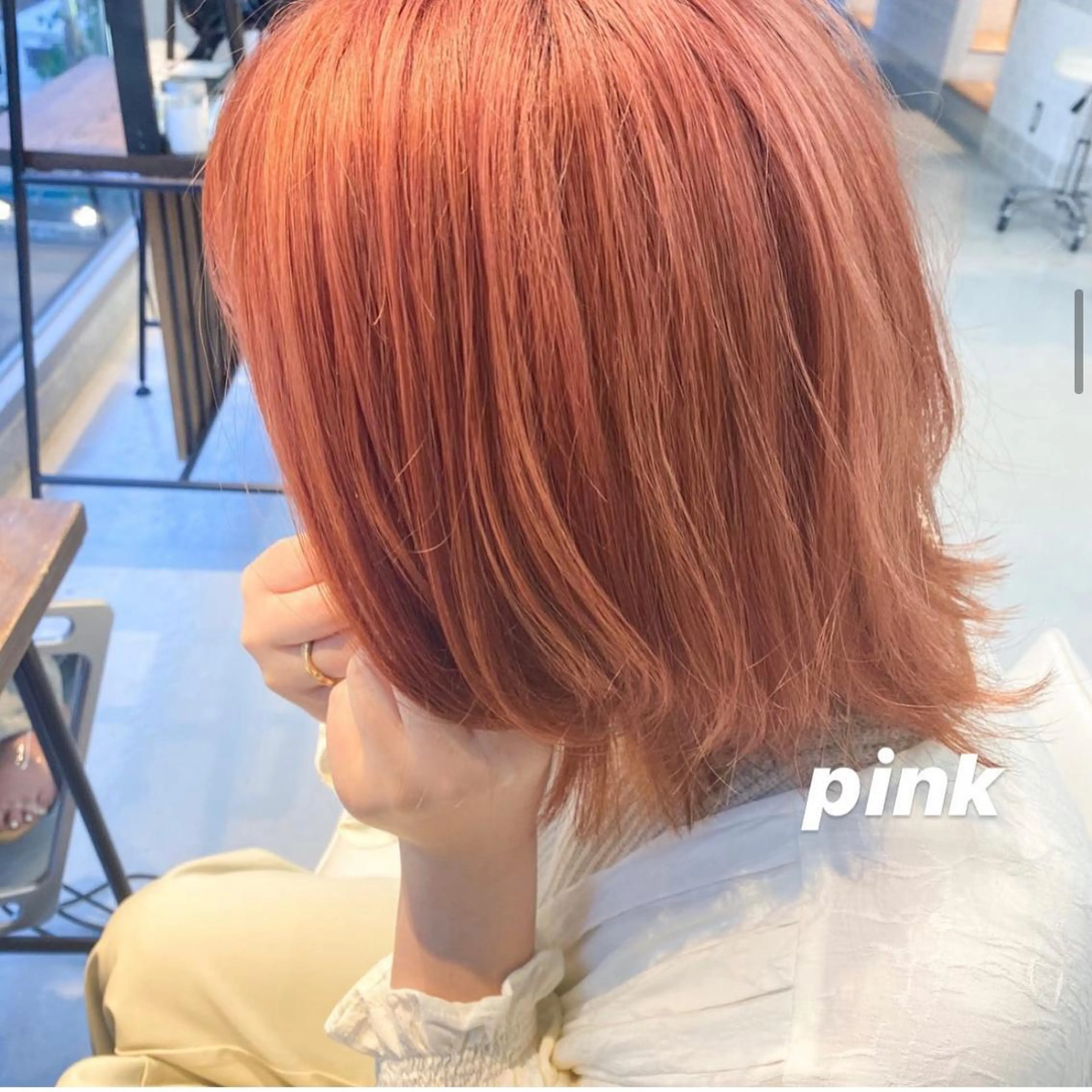 ミディアム カラー 会社OKなのに、 ちゃんと可愛い🤎のヘアスタイル