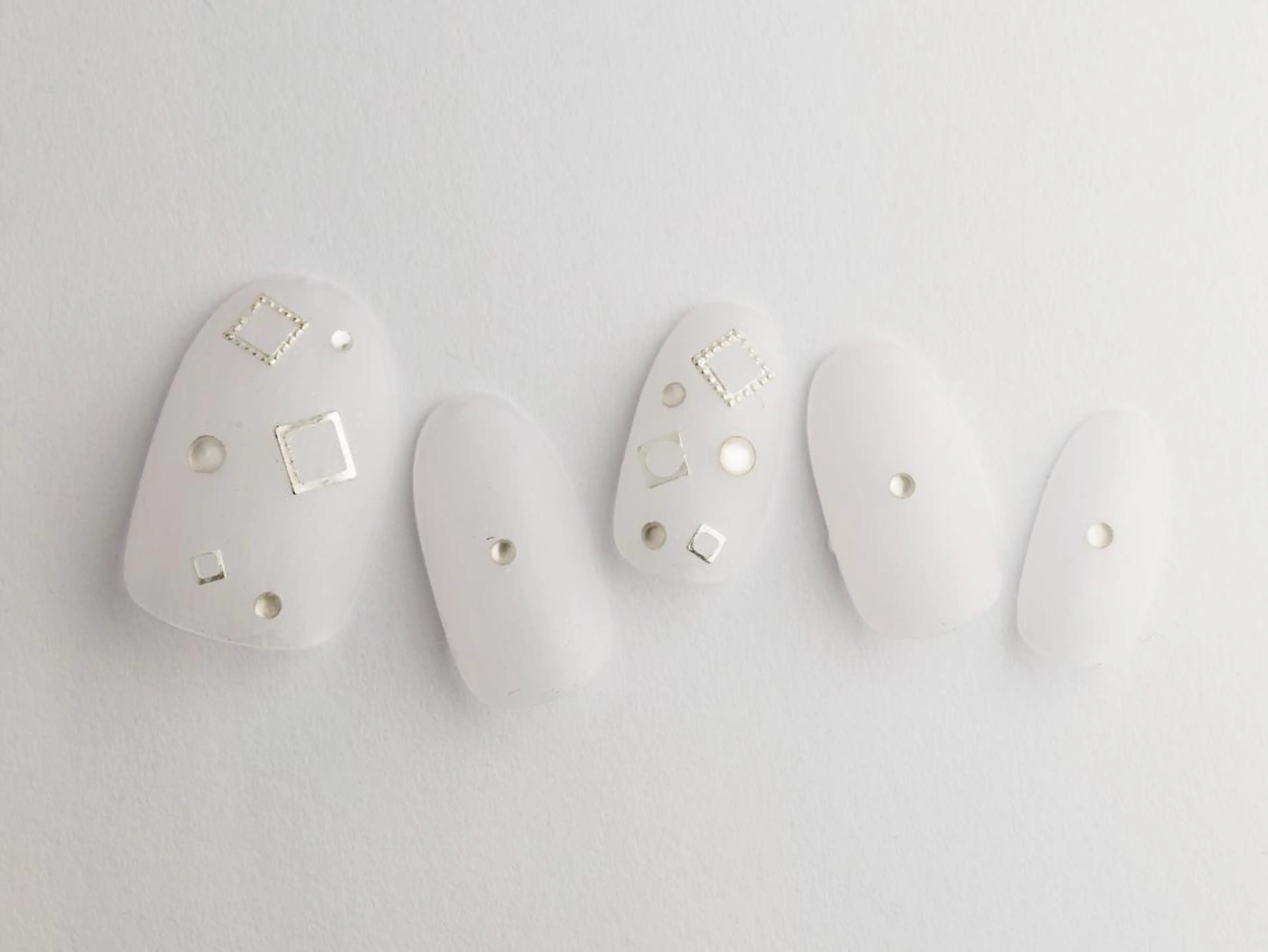 ネイル 💗🪽Tiary Nail🪽💗のネイルデザイン