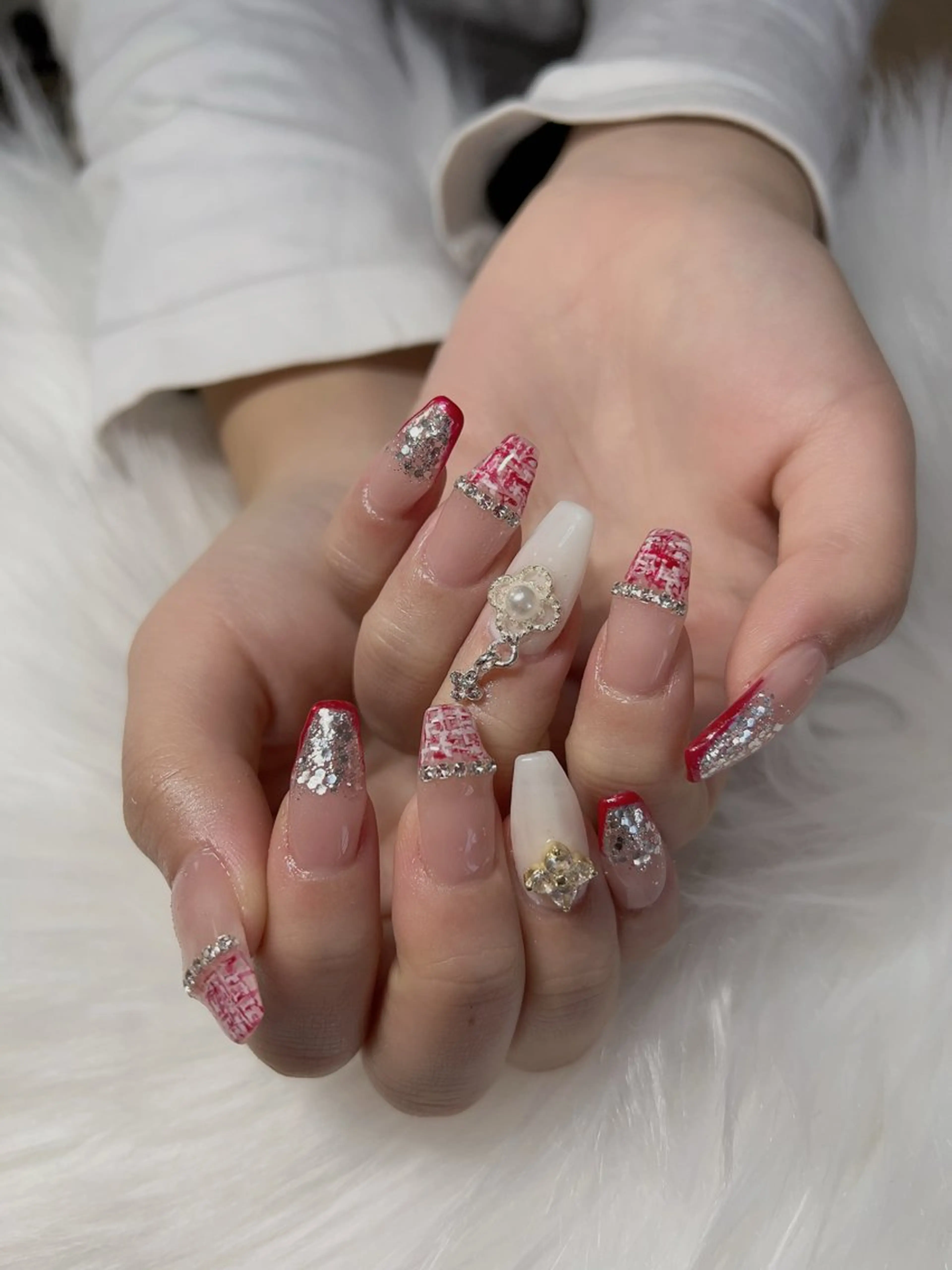 ロング ハンドネイル ハンドケア 💜MIYA nail川崎店のネイルデザイン