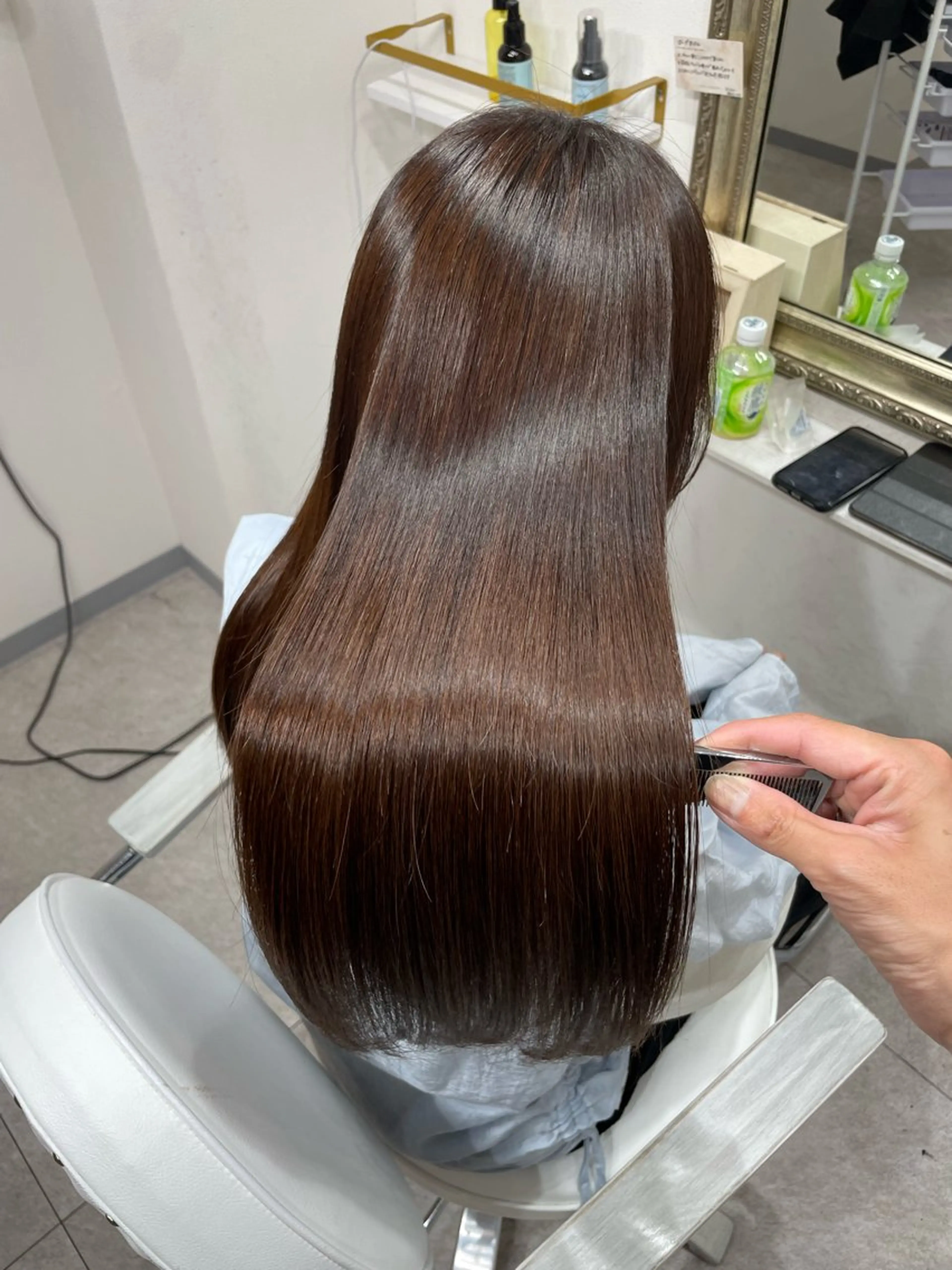 セミロング 縮毛矯正 トリートメント 髪質改善美容室bokuno所属・癖解消✨️シルク 矯正💎DAIKIのヘアスタイル