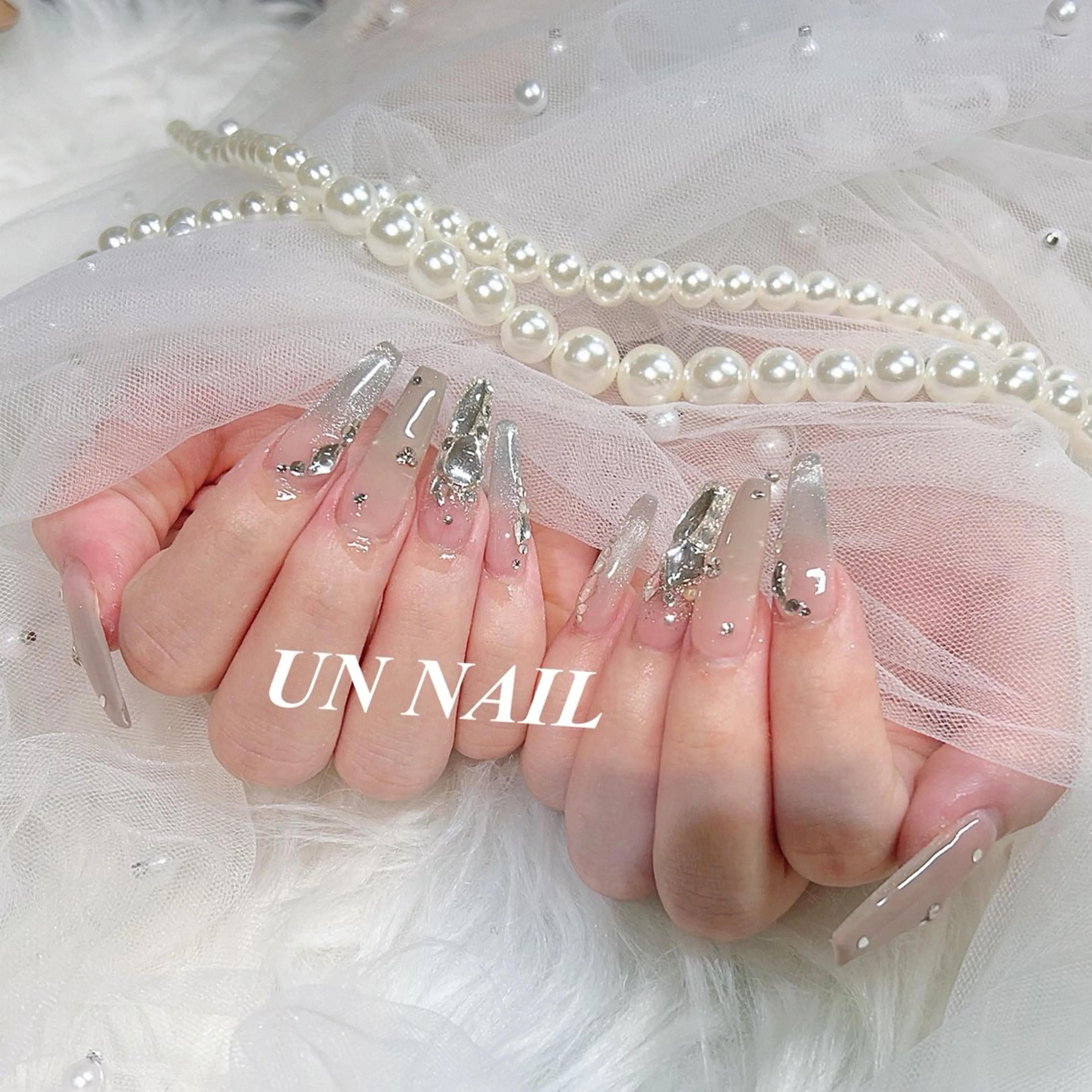 ネイル ハンドネイル UN NAILのネイルデザイン