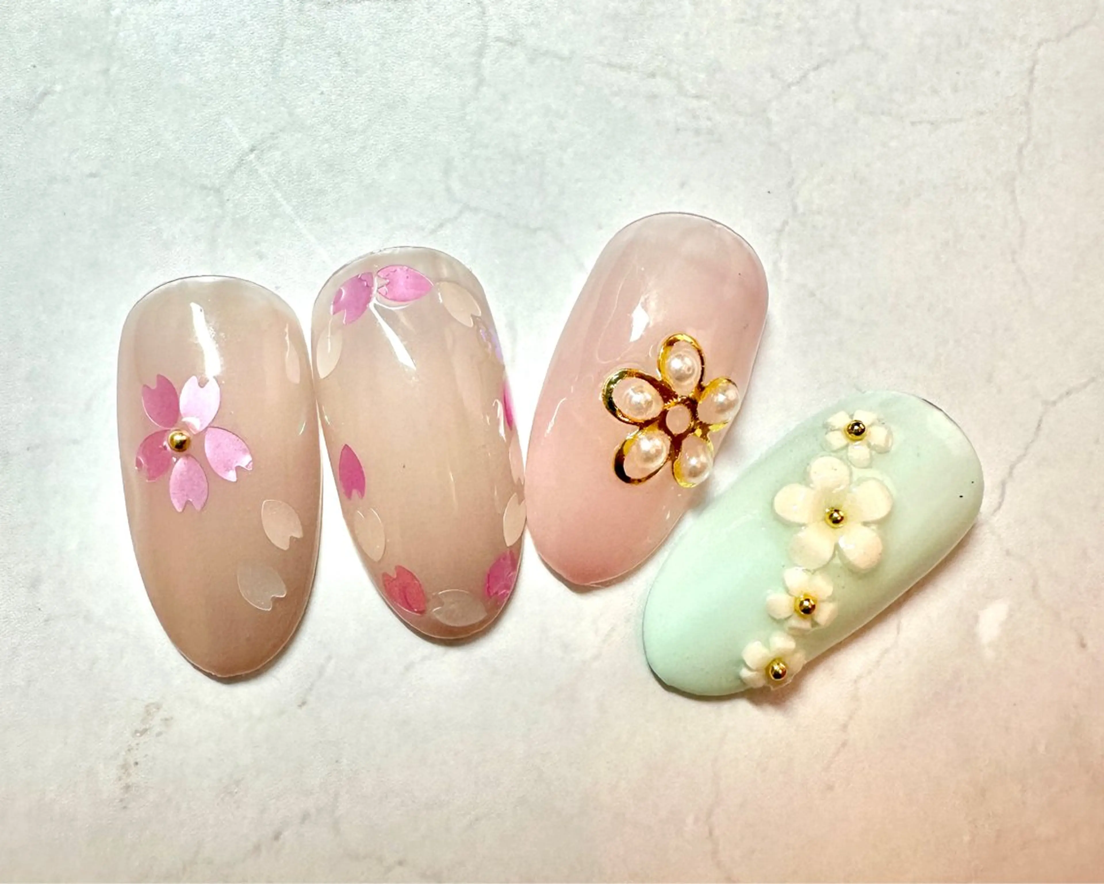 ネイル Reauty NailSalonのネイルデザイン