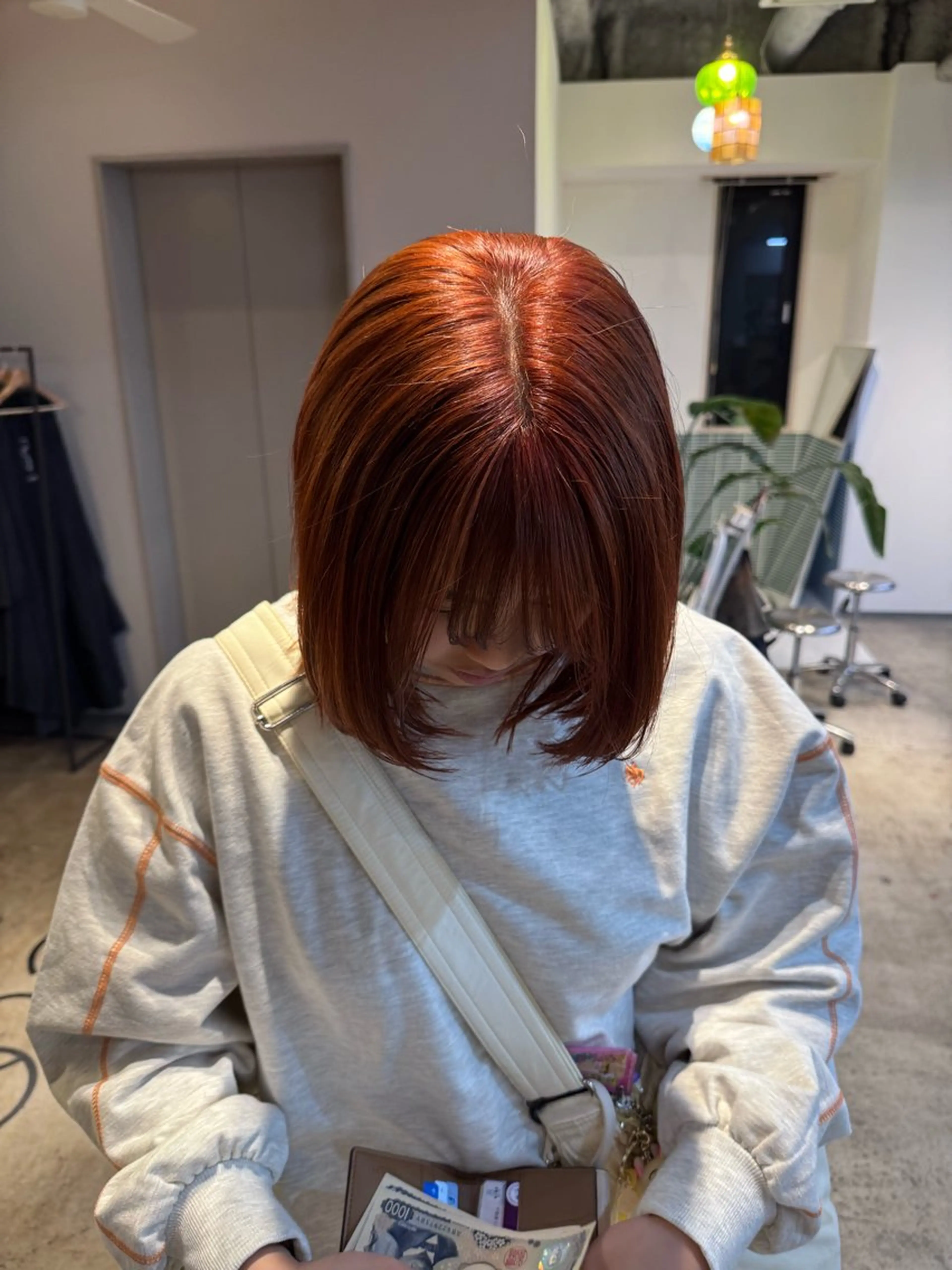 ミディアム カラー オレンジ ボブ ハイトーン縮毛/暖色 なーな🎀🤍のヘアスタイル