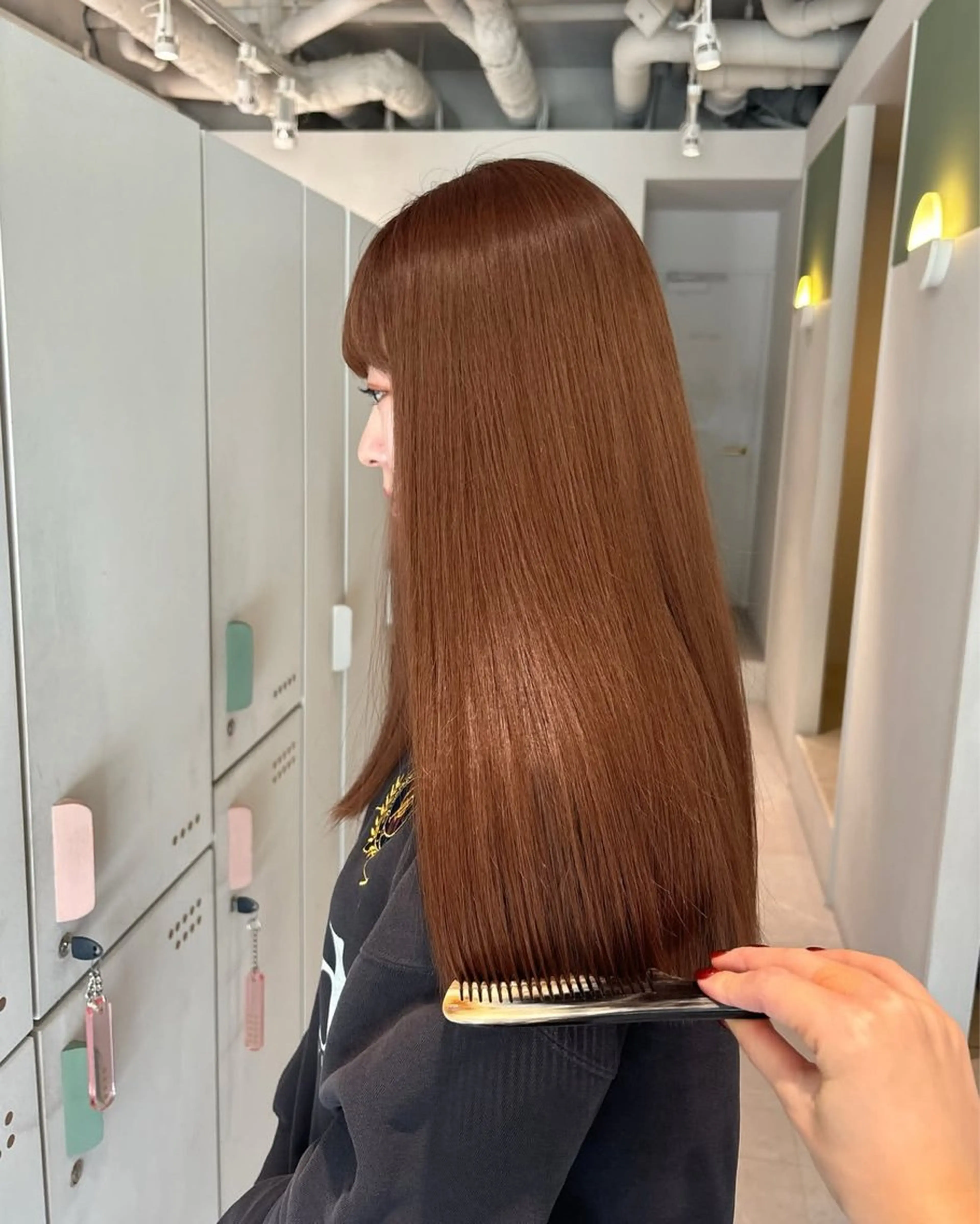 ワンカラーで作る透明感カラー 艶カラー💫の写真