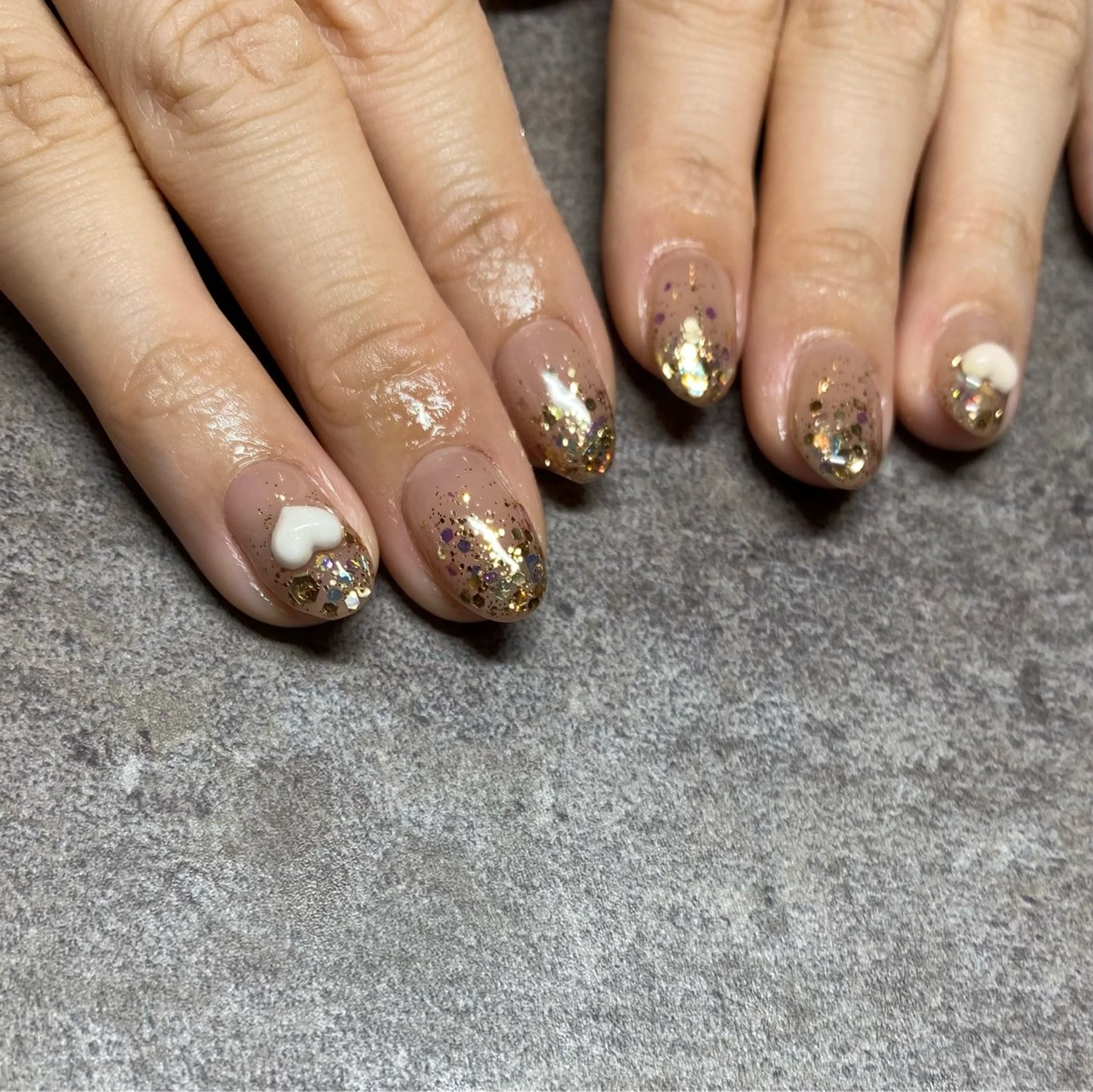 ネイル ハート ぷっくりネイル ハンドネイル ハンドケア N dé chou chou所属・林 七海のその他イメージ