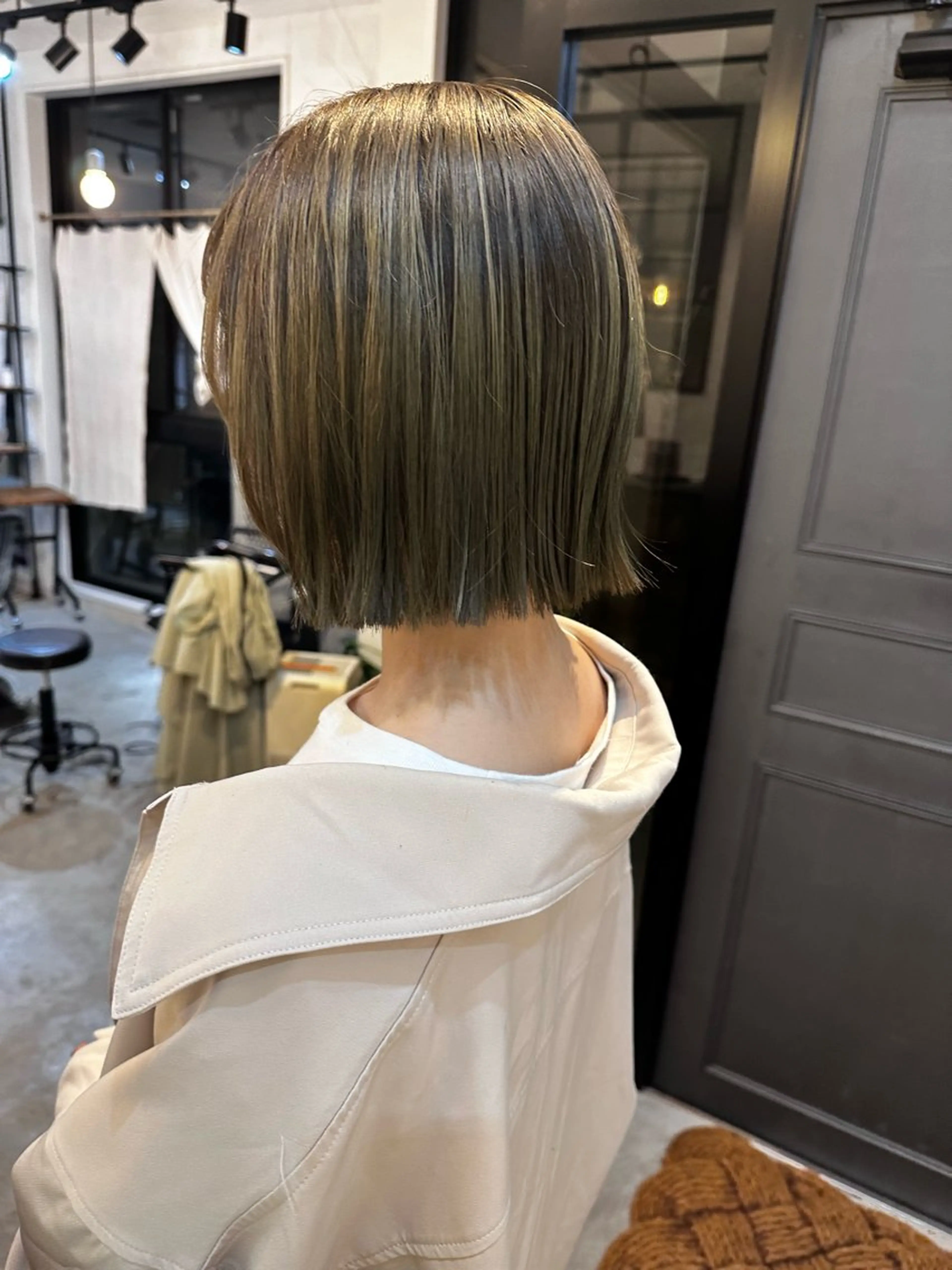 ショート 切りっぱなしボブ ボブ SOURCE hair space所属・林 南美のヘアスタイル