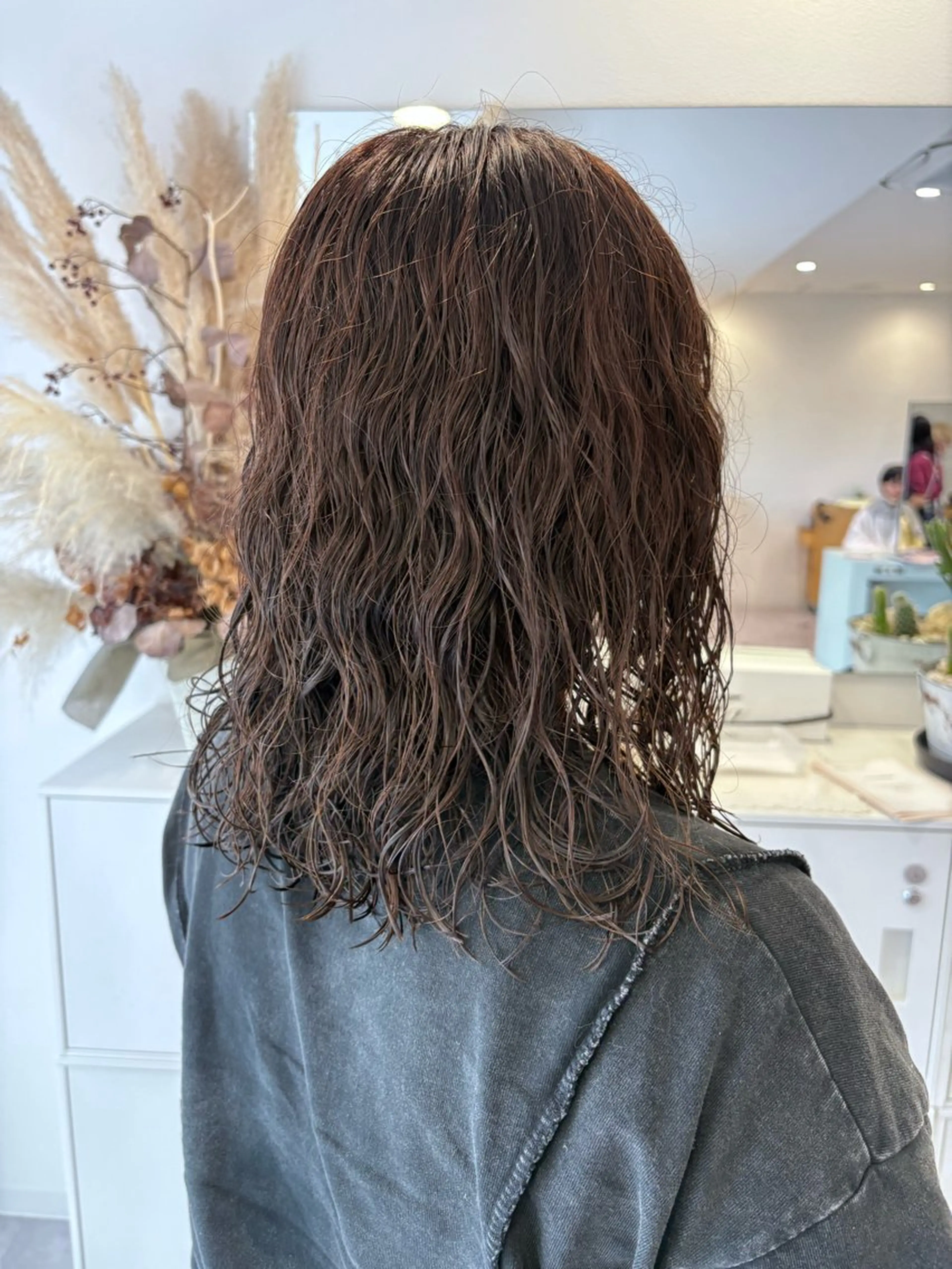 カット+イルミナカラーの写真