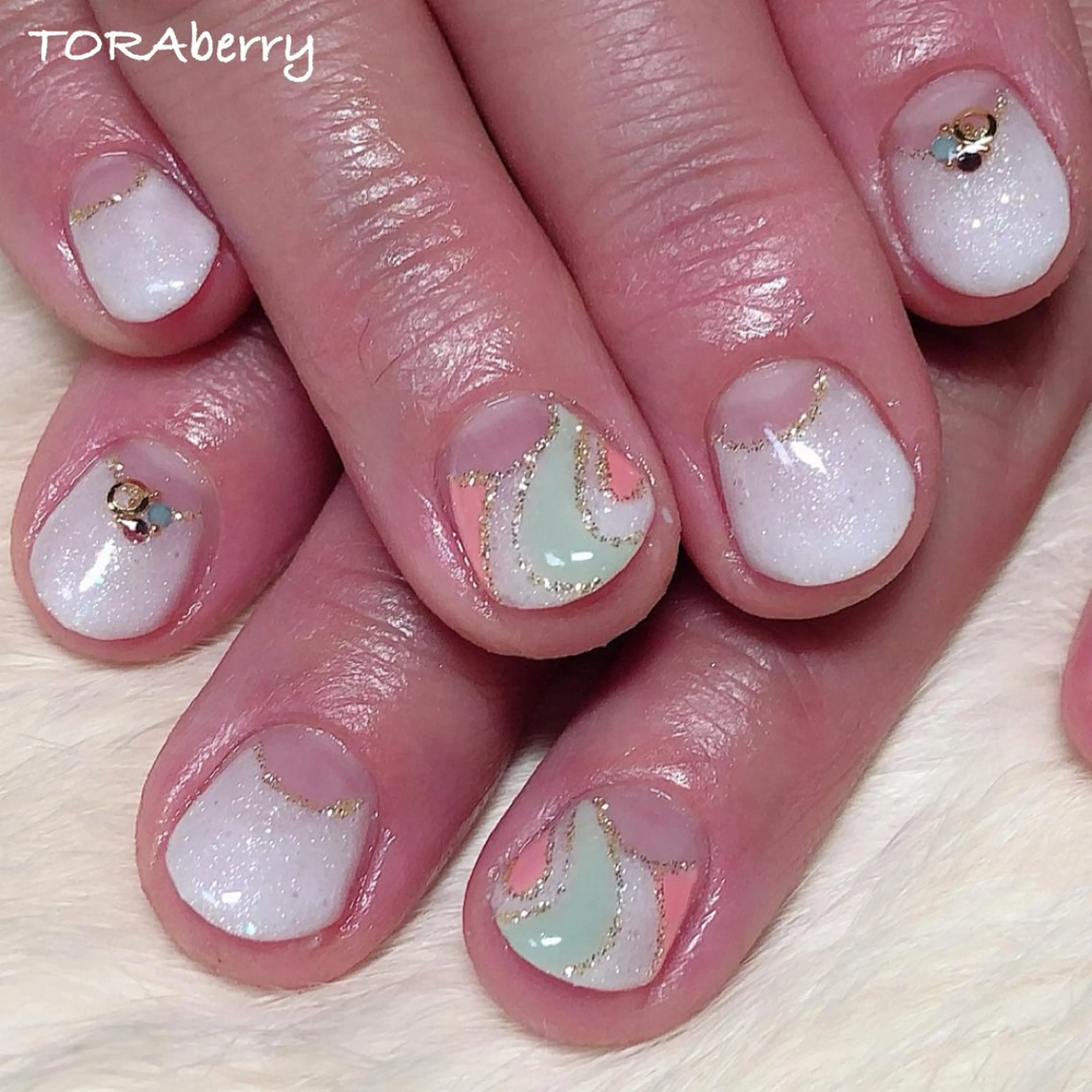 ネイル ハンドネイル ネイリスト なつみのネイルデザイン