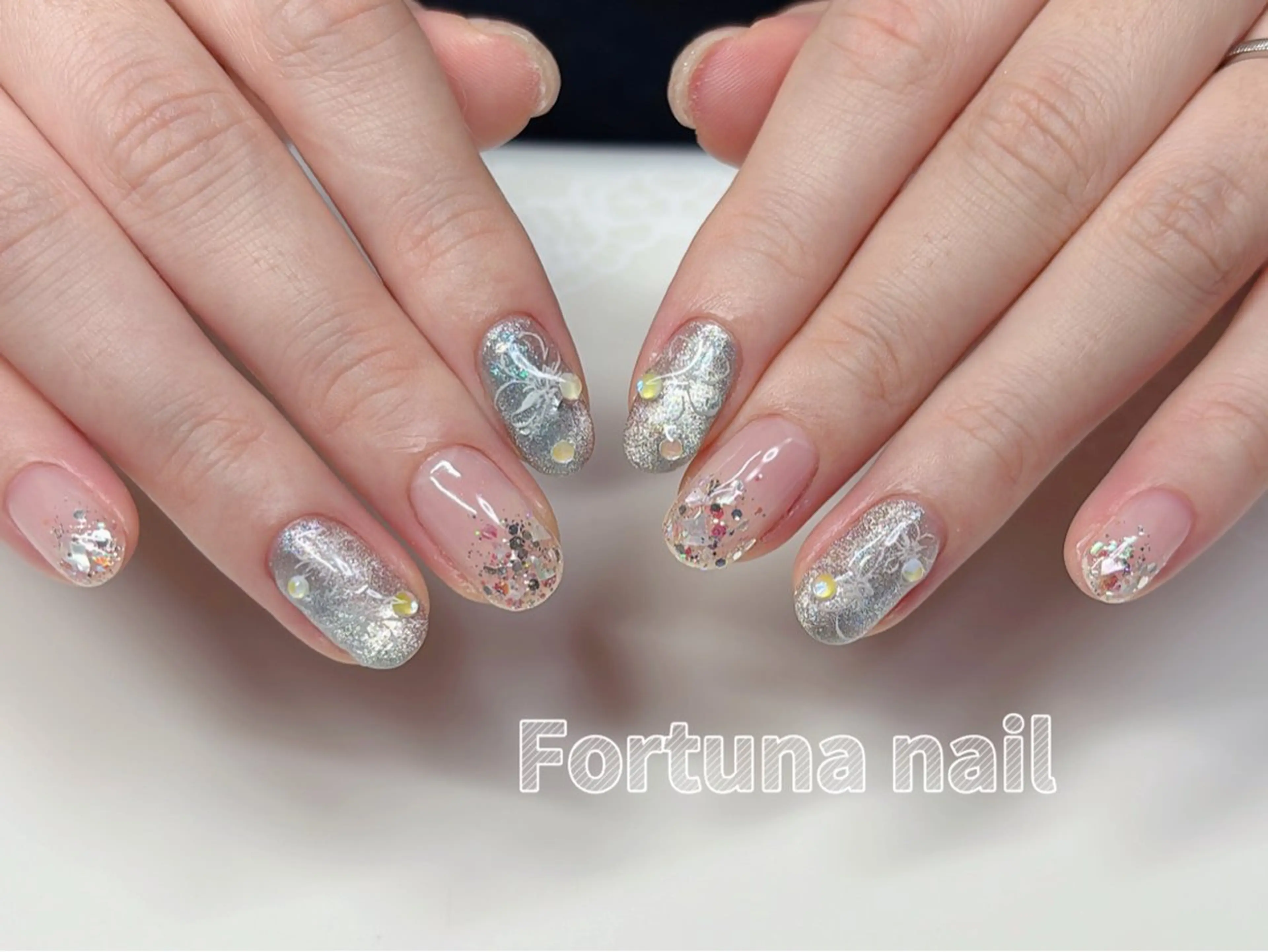 ネイル ハンドネイル Nail •Head スパFortunaのネイルデザイン