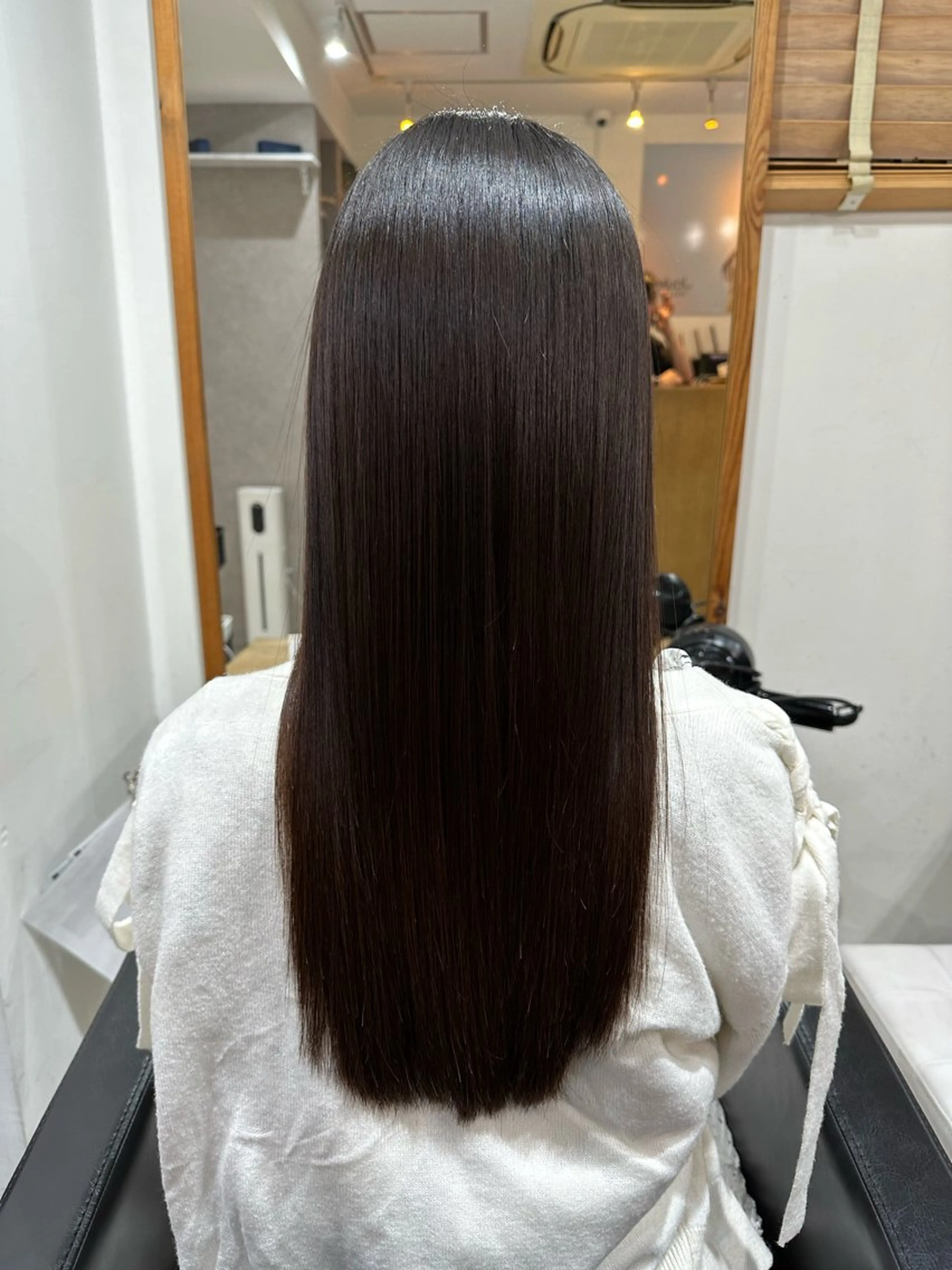 ロング 🐬脱白髪染めカラー 清水大世🐬のヘアスタイル