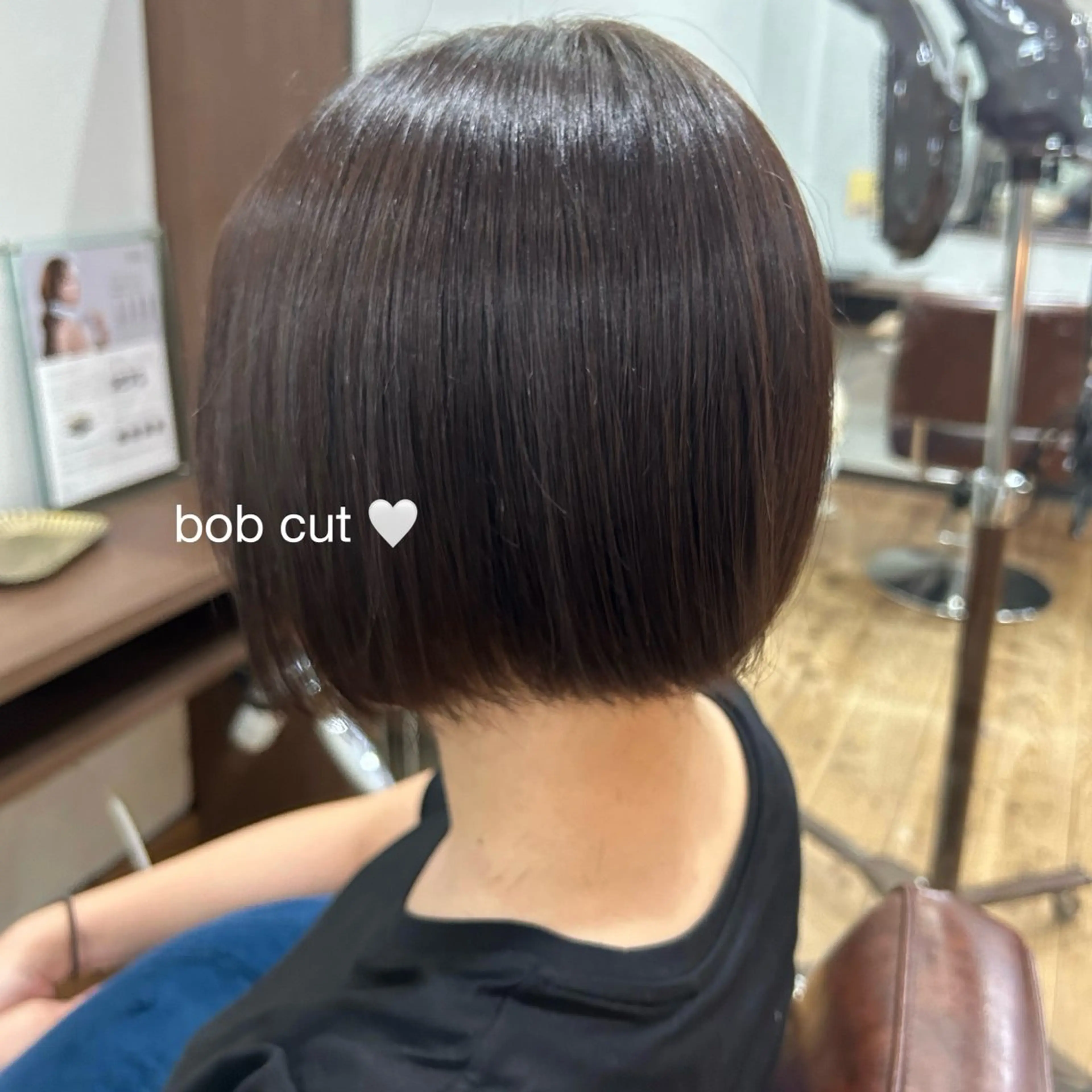 ショート カラー さかい しいなのヘアスタイル