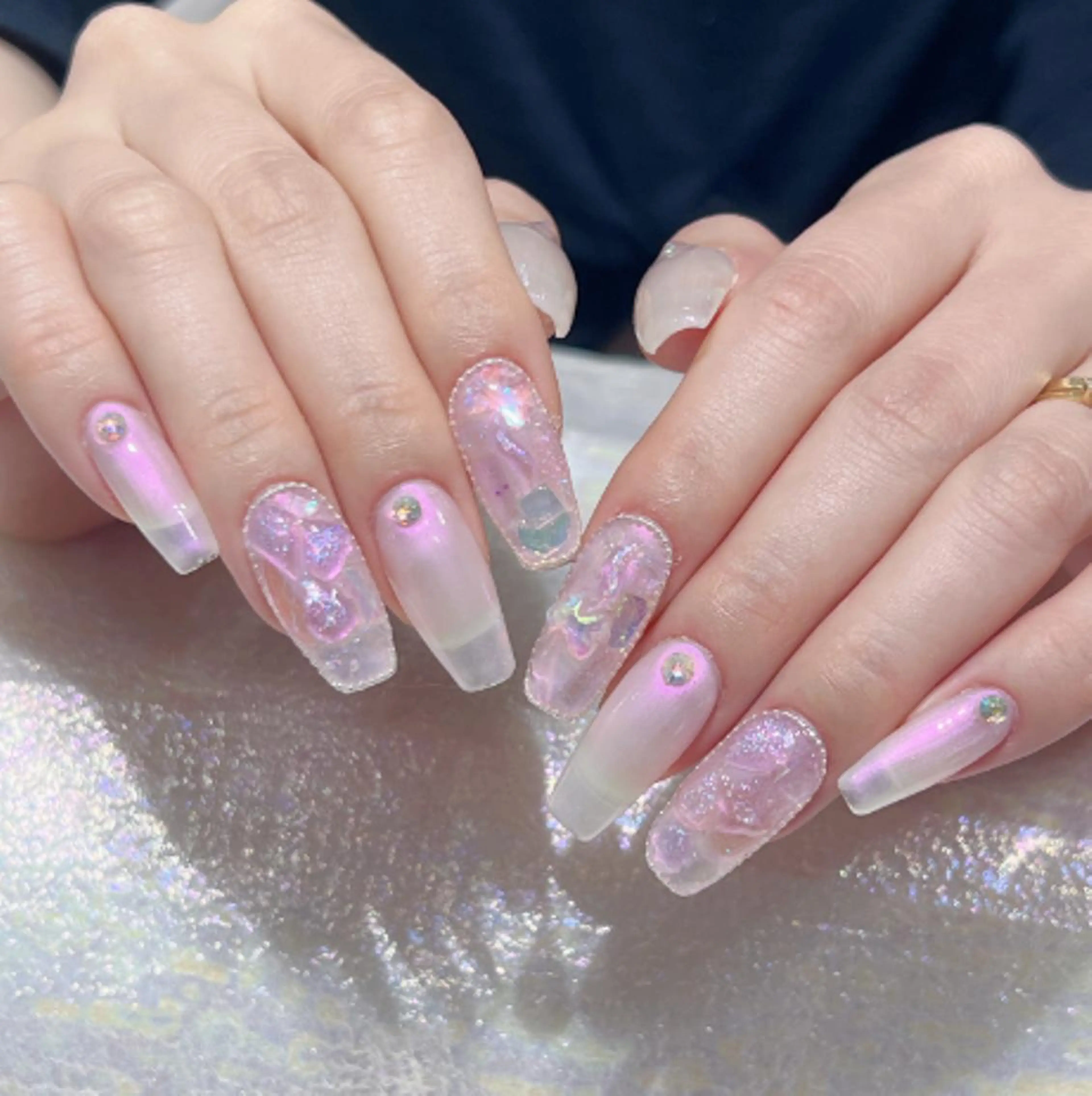 ネイル 長さ出し ネイルチップ Queens マオのネイルデザイン