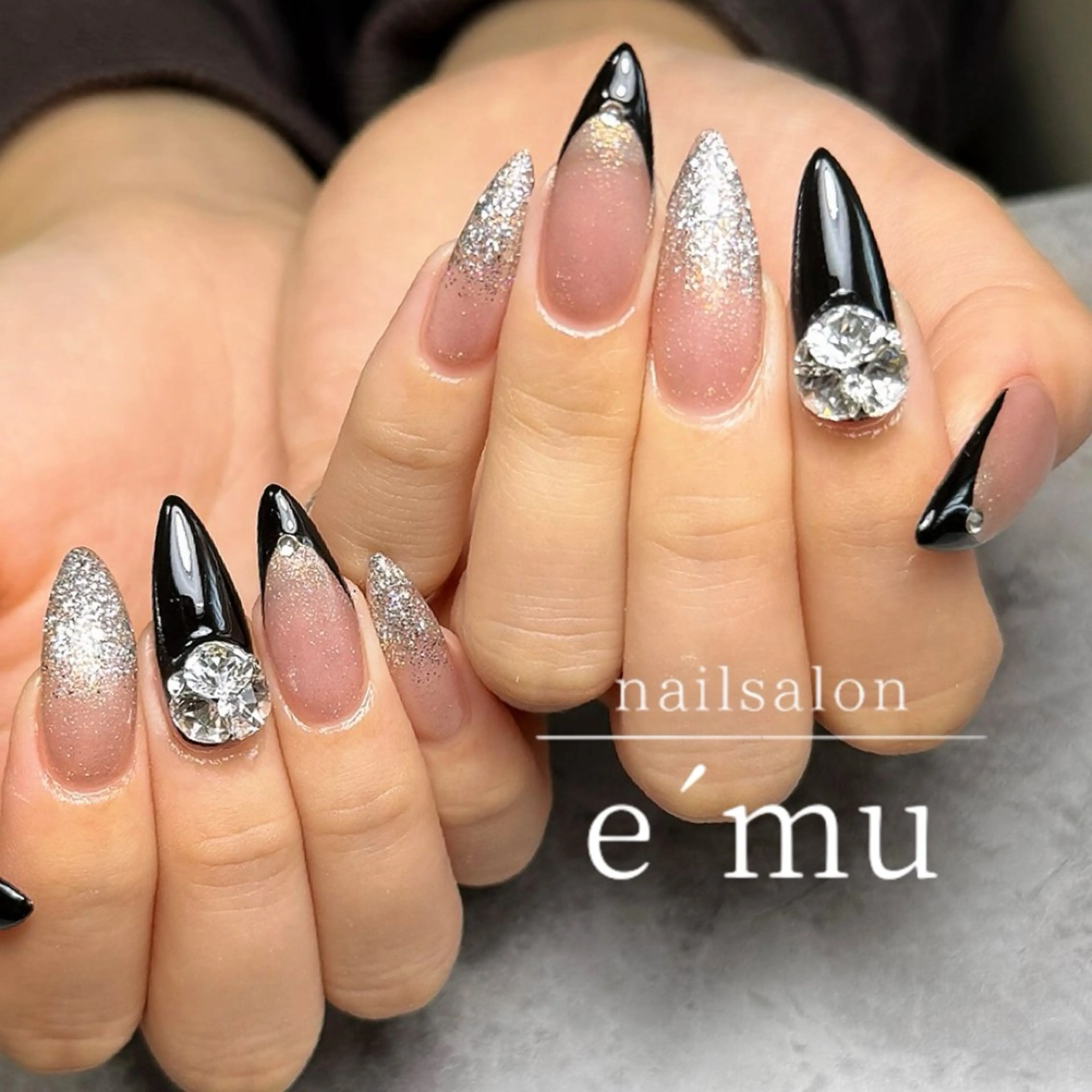 ネイル ハンドネイル nailsalon e´muのネイルデザイン