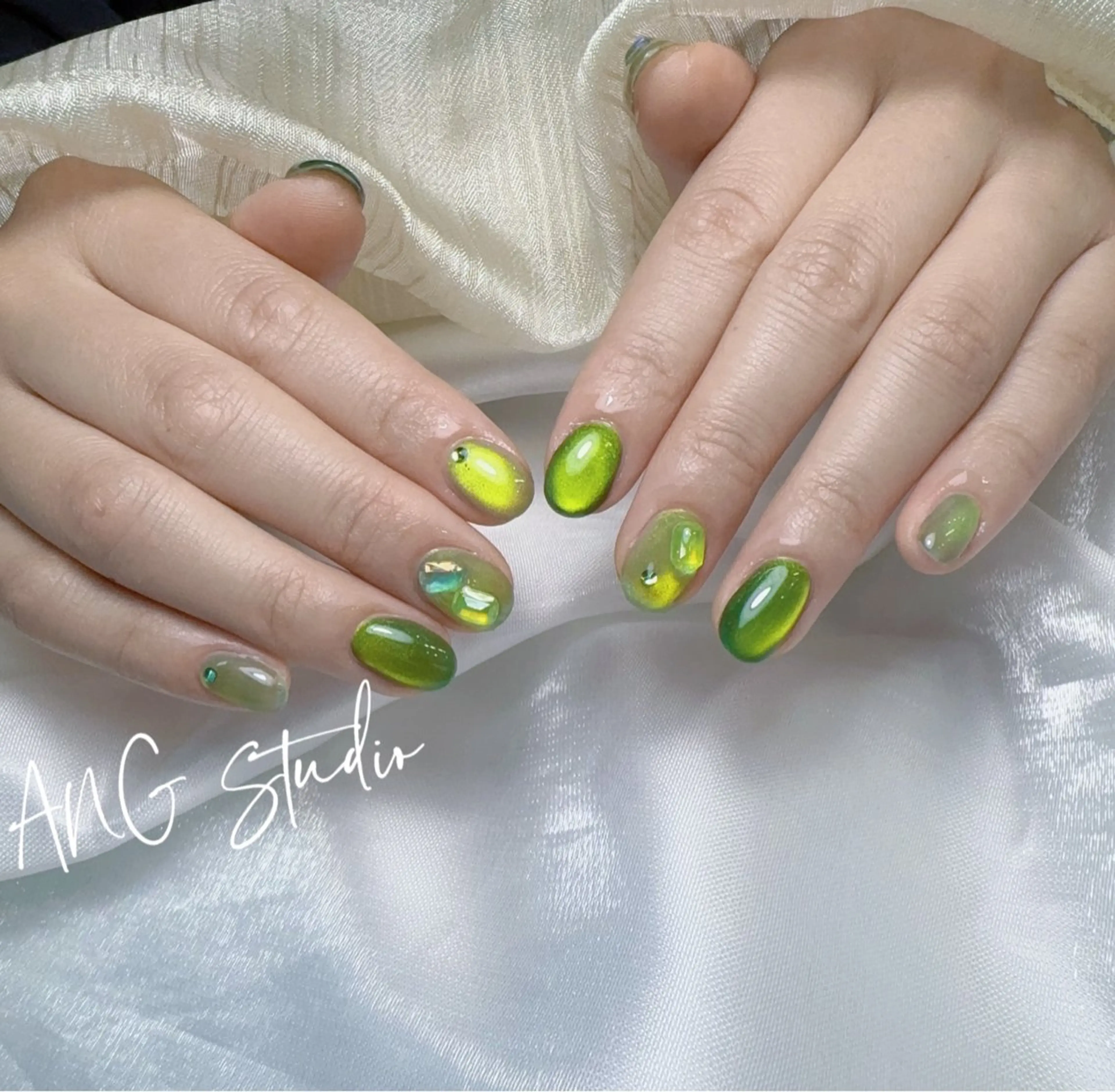 ネイル ハンドネイル ハンドケア ANG Studioのネイルデザイン