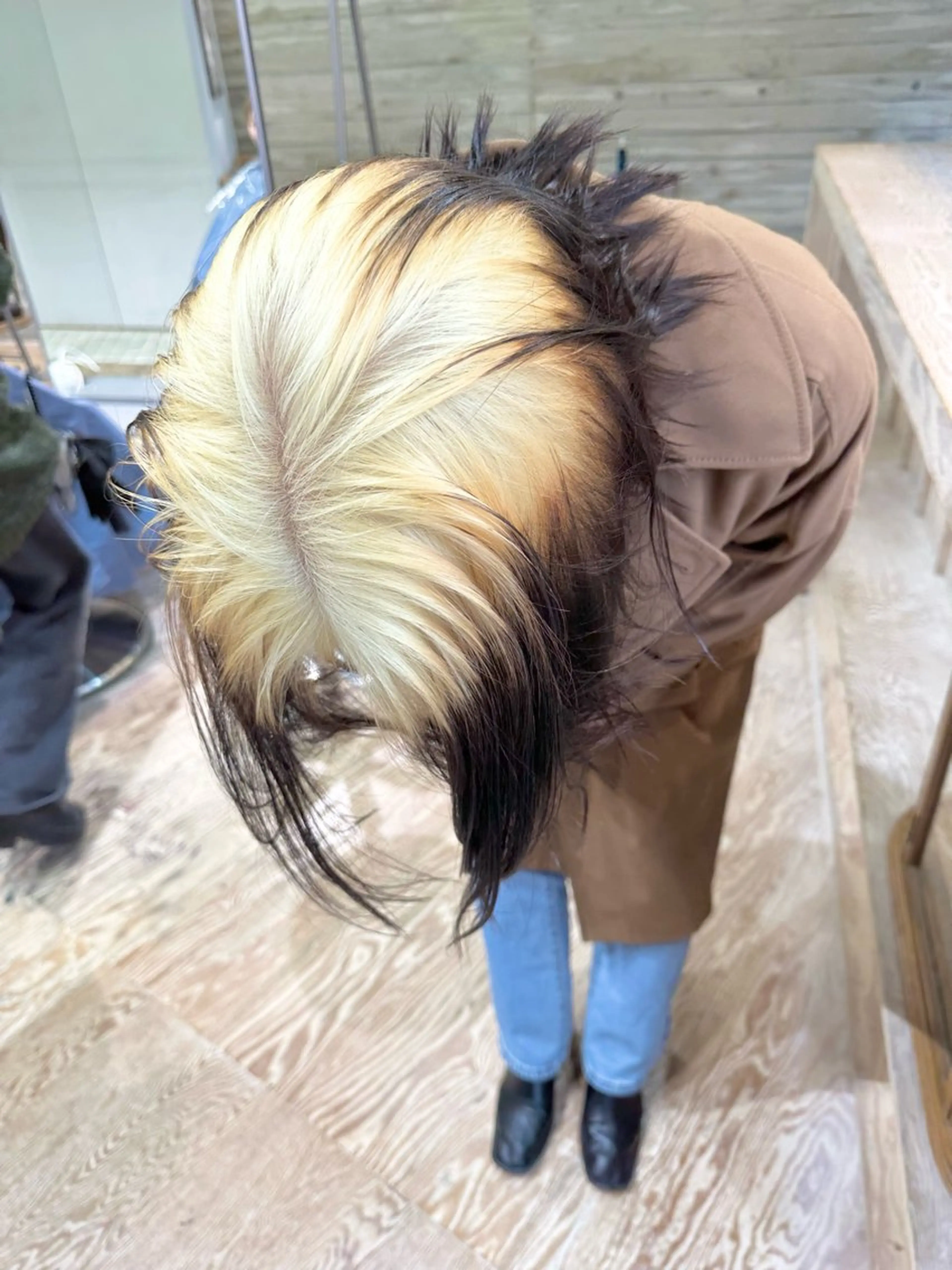 ミディアム カラー ヘアカラー kai .のヘアスタイル