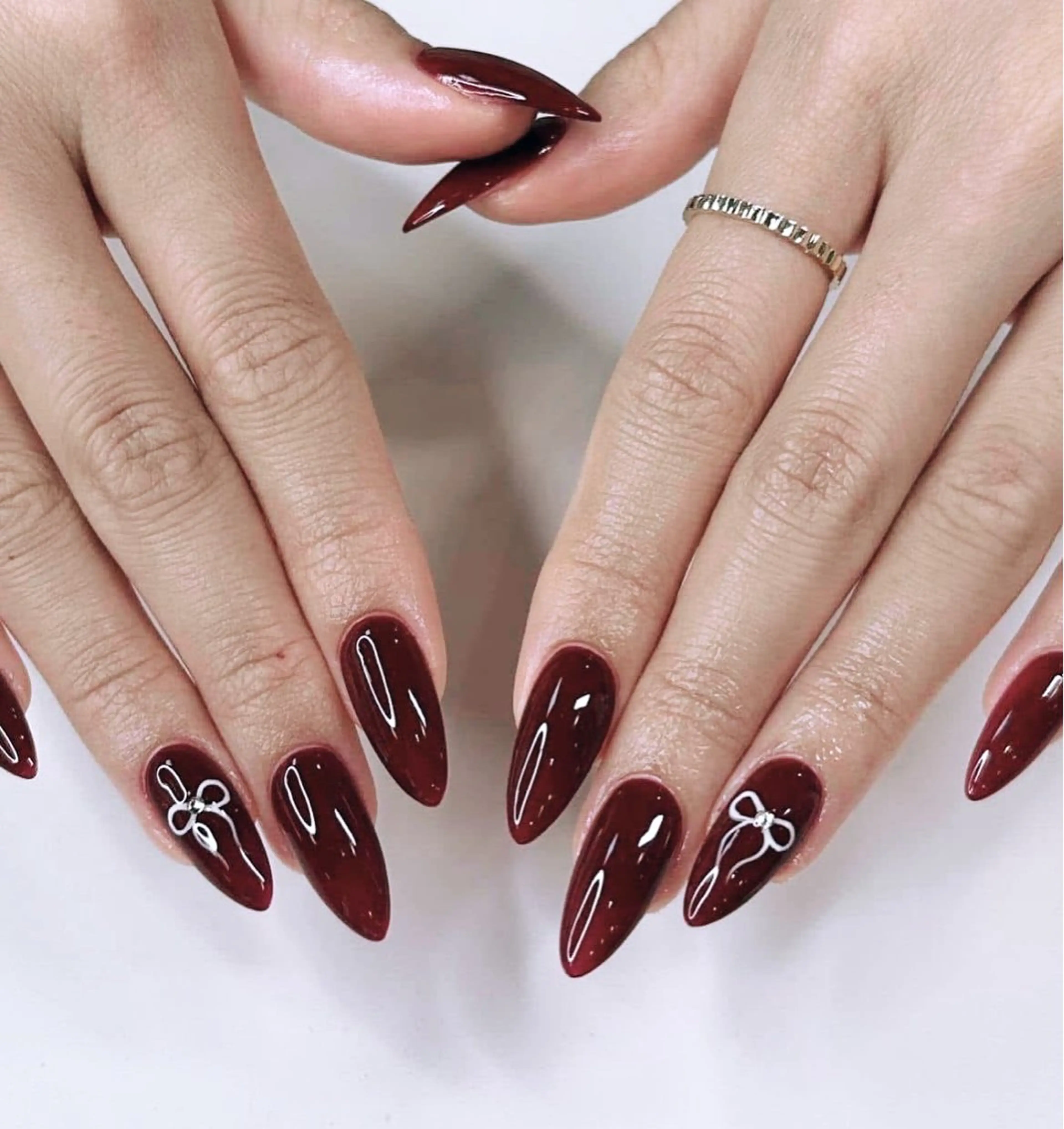 ネイル フットネイル ジェルネイル 韓国ネイル マグネットネイル 持ち込み ハンドネイル Akiko ネイルサロン所属・AKIKO ネイルサロンのネイルデザイン