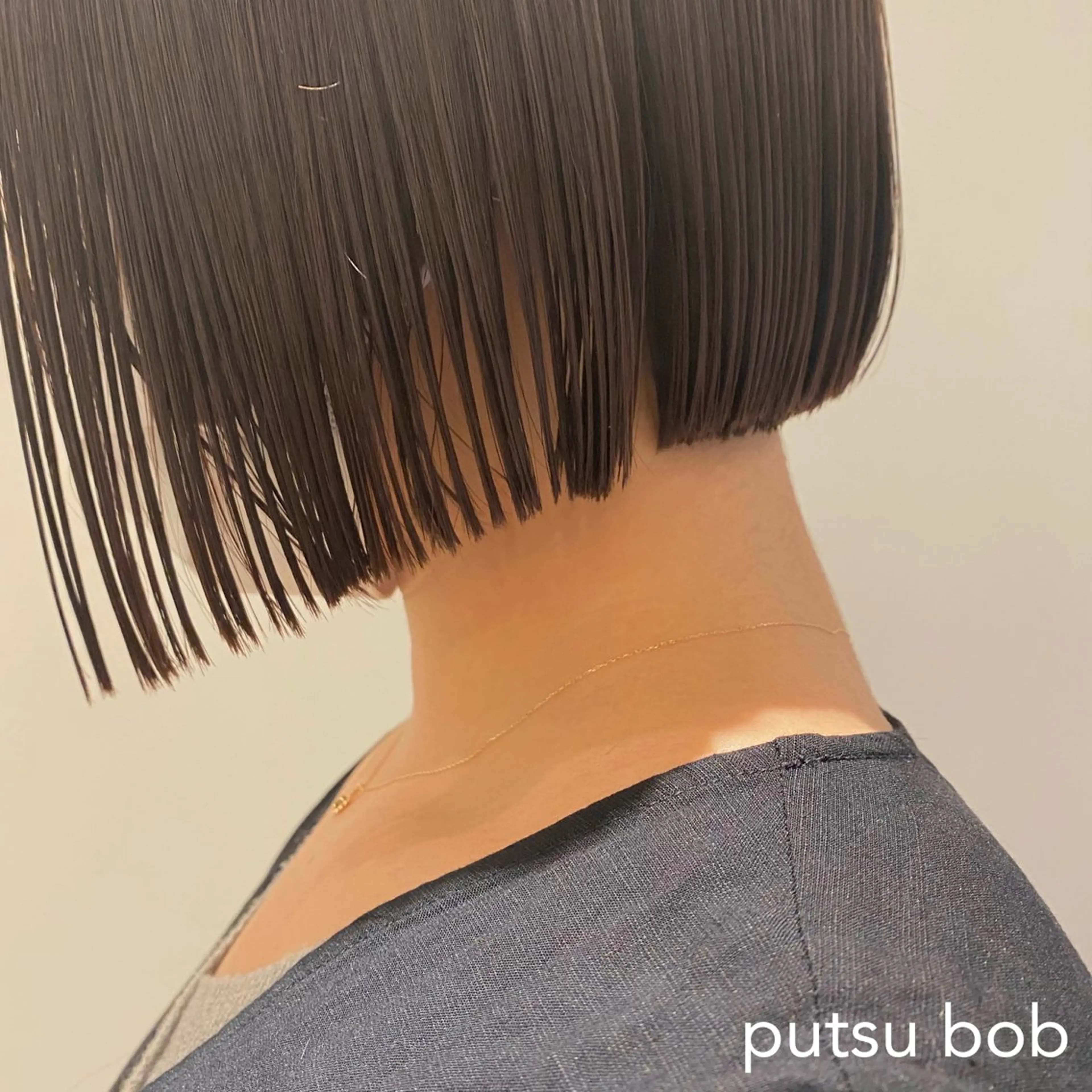 ミディアム 横浜/ショート/ レイヤーカットのヘアスタイル