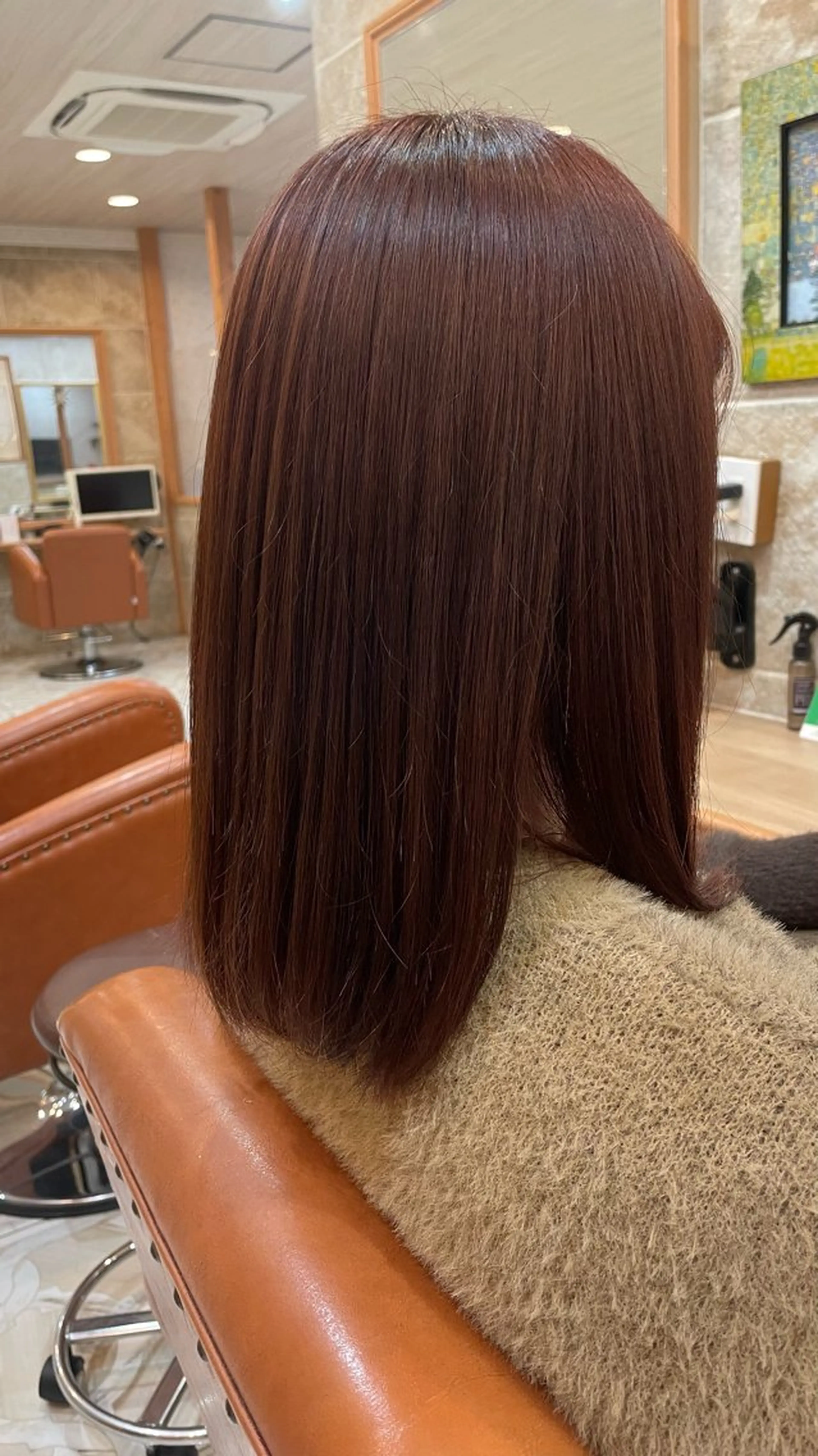 ミディアム カラー 松田 唯叶のヘアスタイル