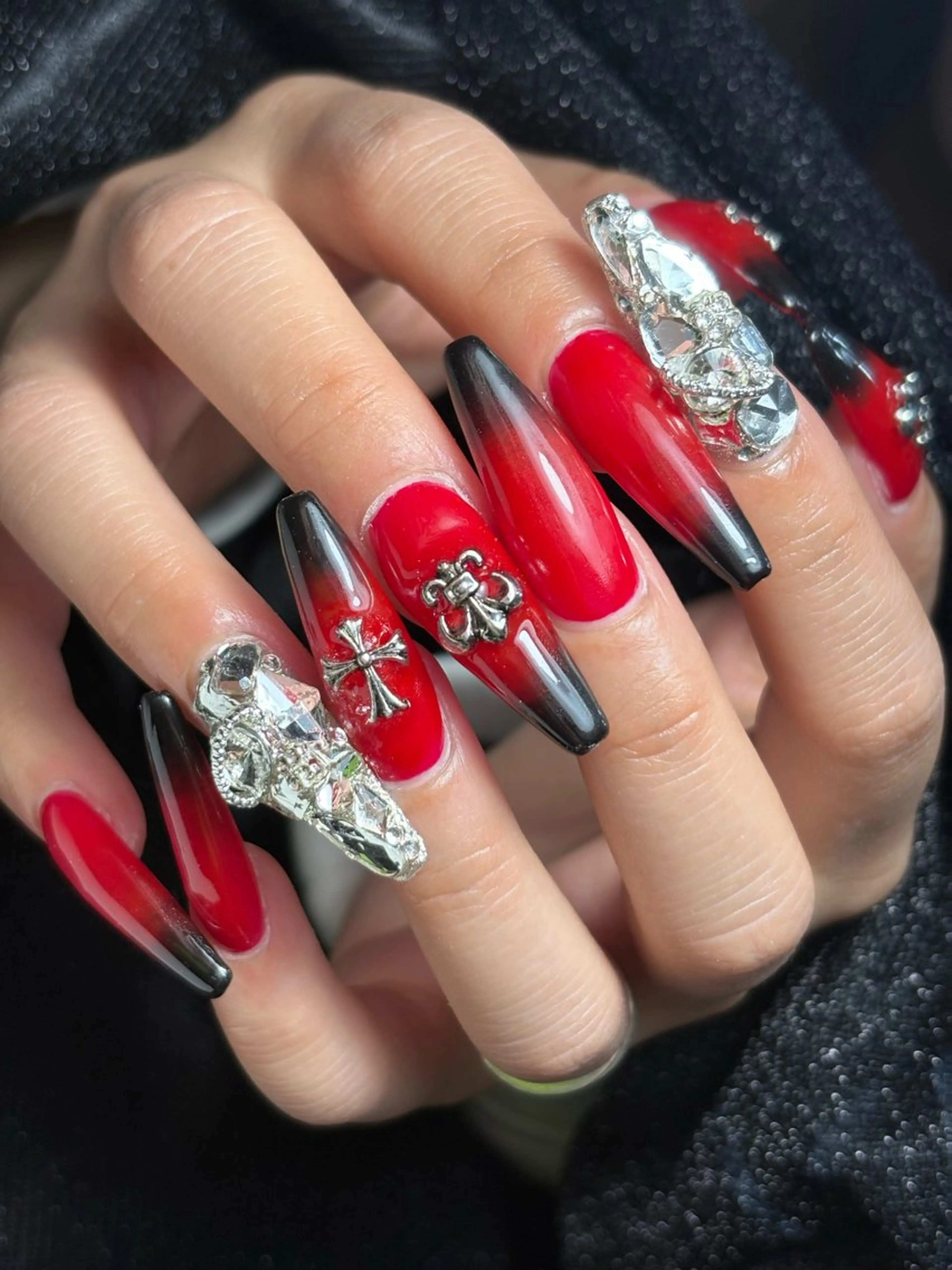 ネイル ハンドネイル ✴︎ Delightのネイルデザイン