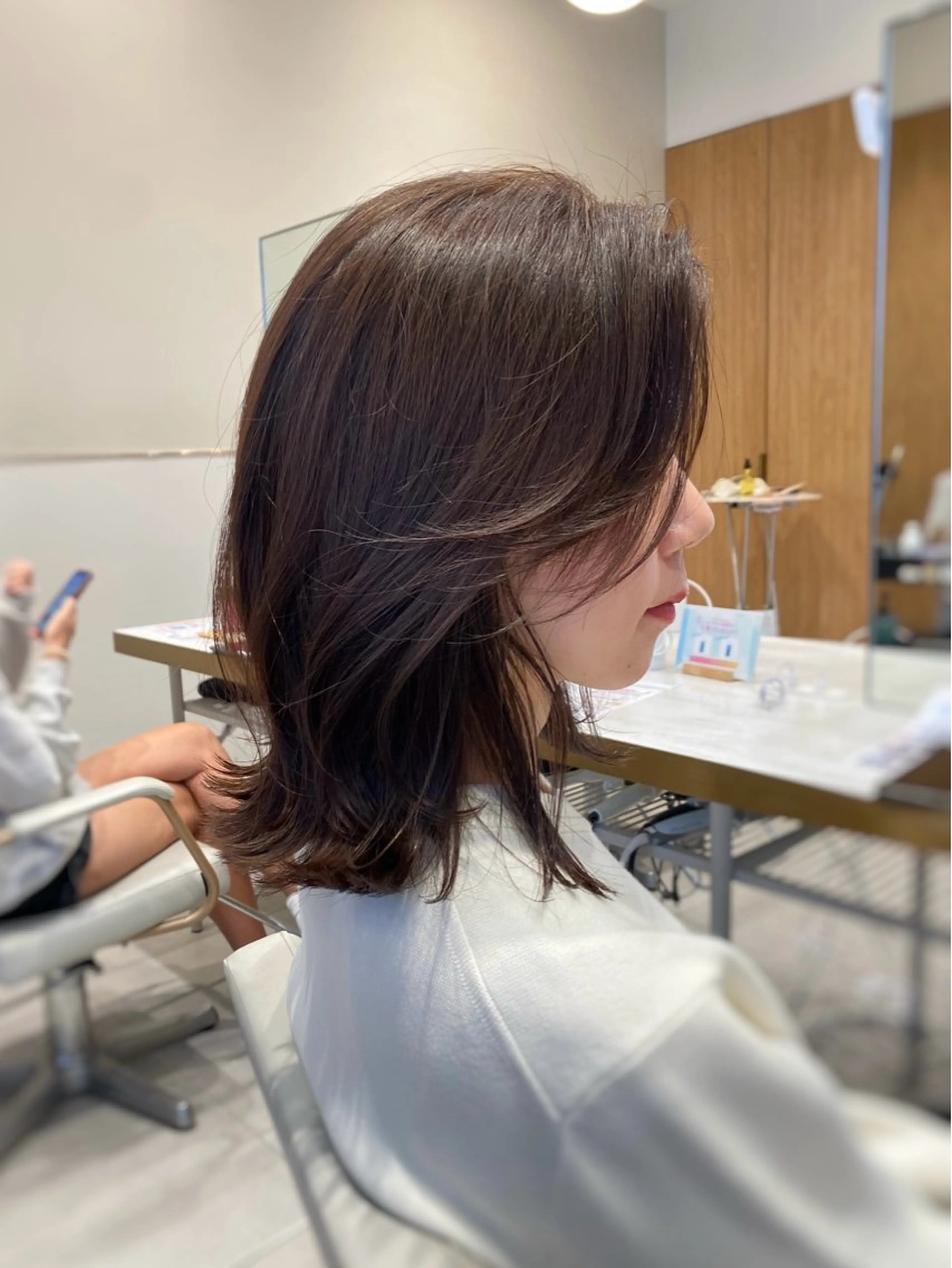 ミディアム カラー パーマ ヘアアレンジ ブリーチ ブラウンカラー グレージュ イルミナカラー ブリーチなしカラー カット ヘアカラー トリートメント ヘアセット 小野寺瑞希 /最小顔カットのヘアスタイル