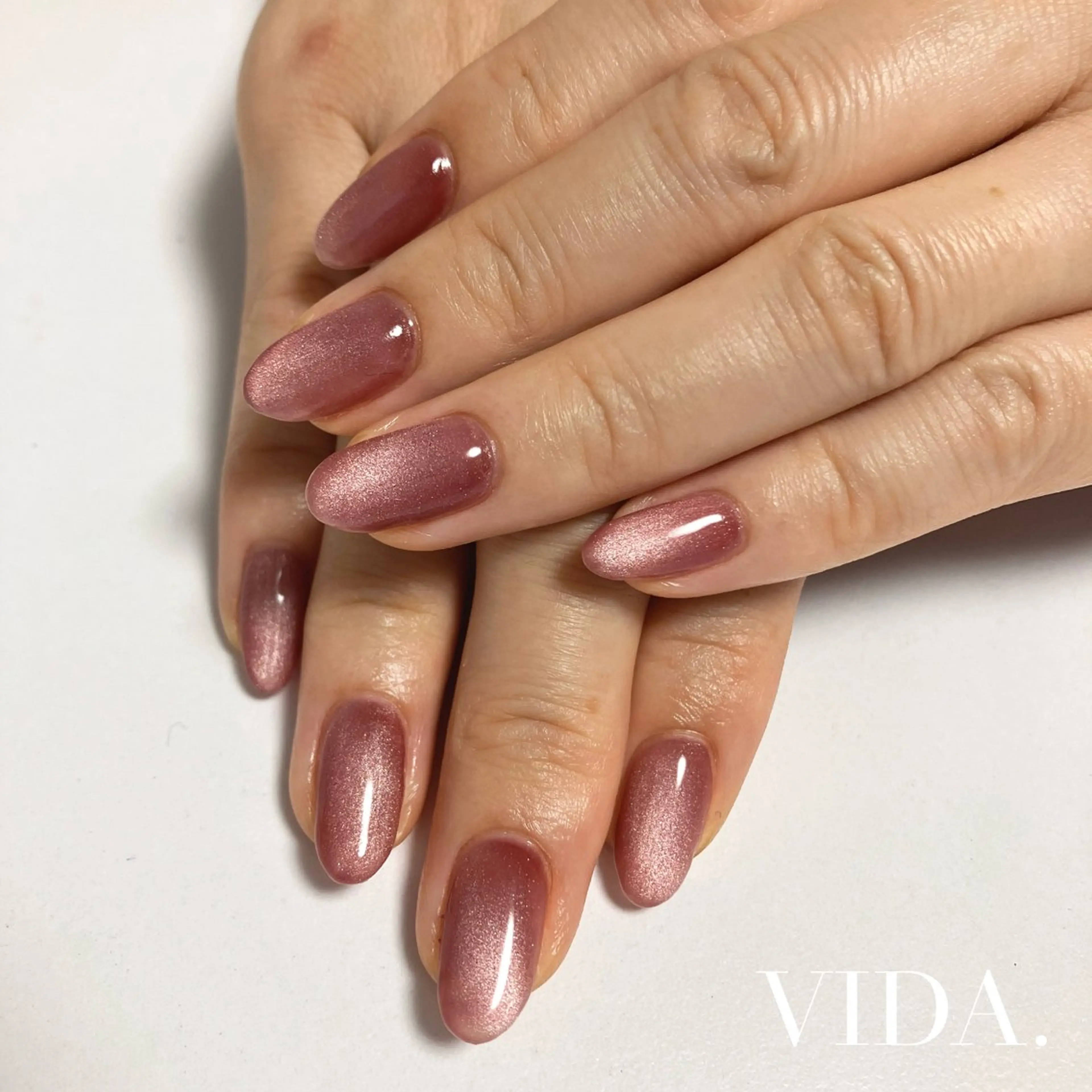 【オフなし/ケア込】マグネットネイルの写真