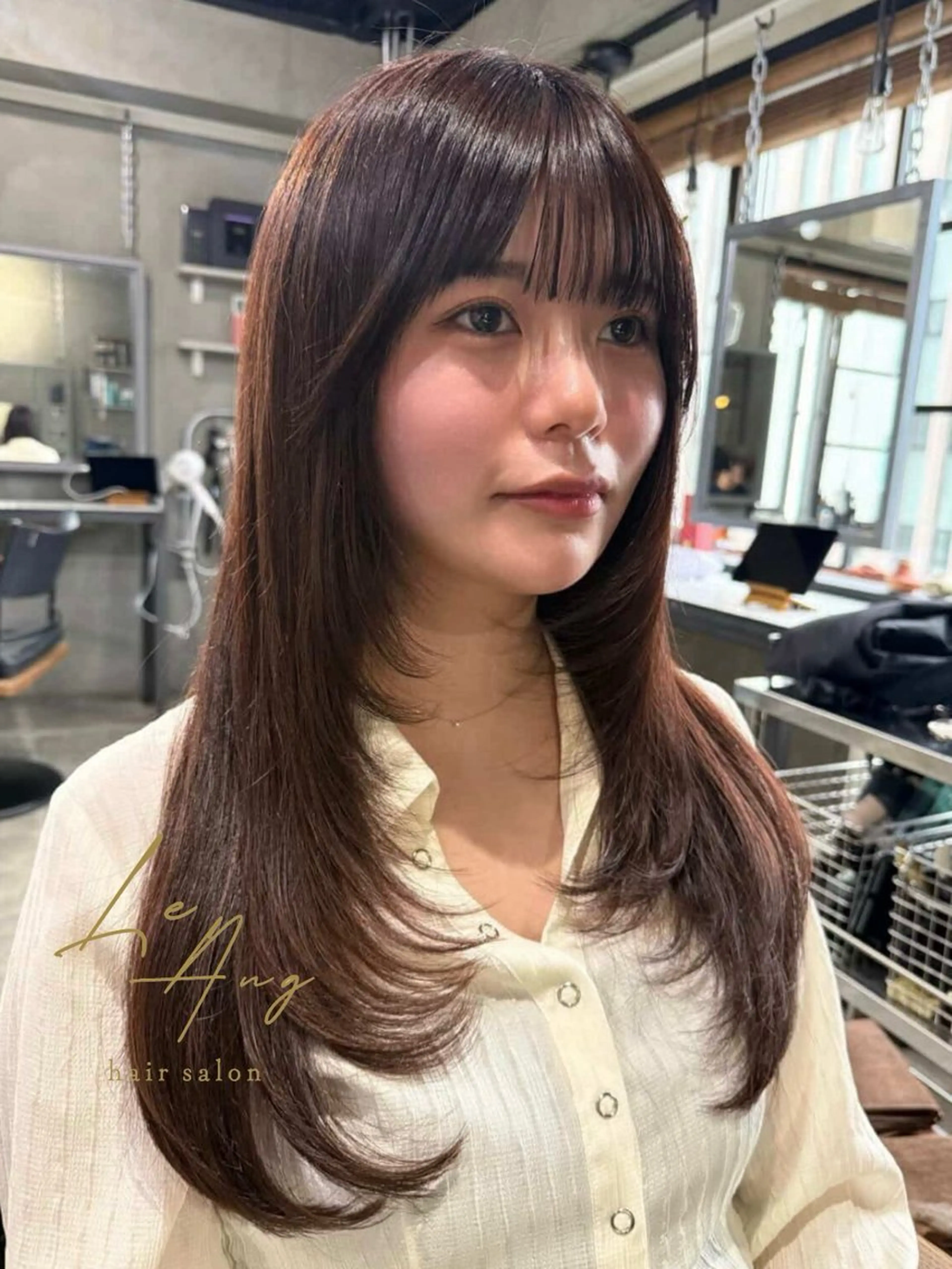 ロング カラー 顔まわりレイヤー 顔周りカット レイヤーカット カット ヘアカラー トリートメント LeAng所属・佐伯 桃のヘアスタイル