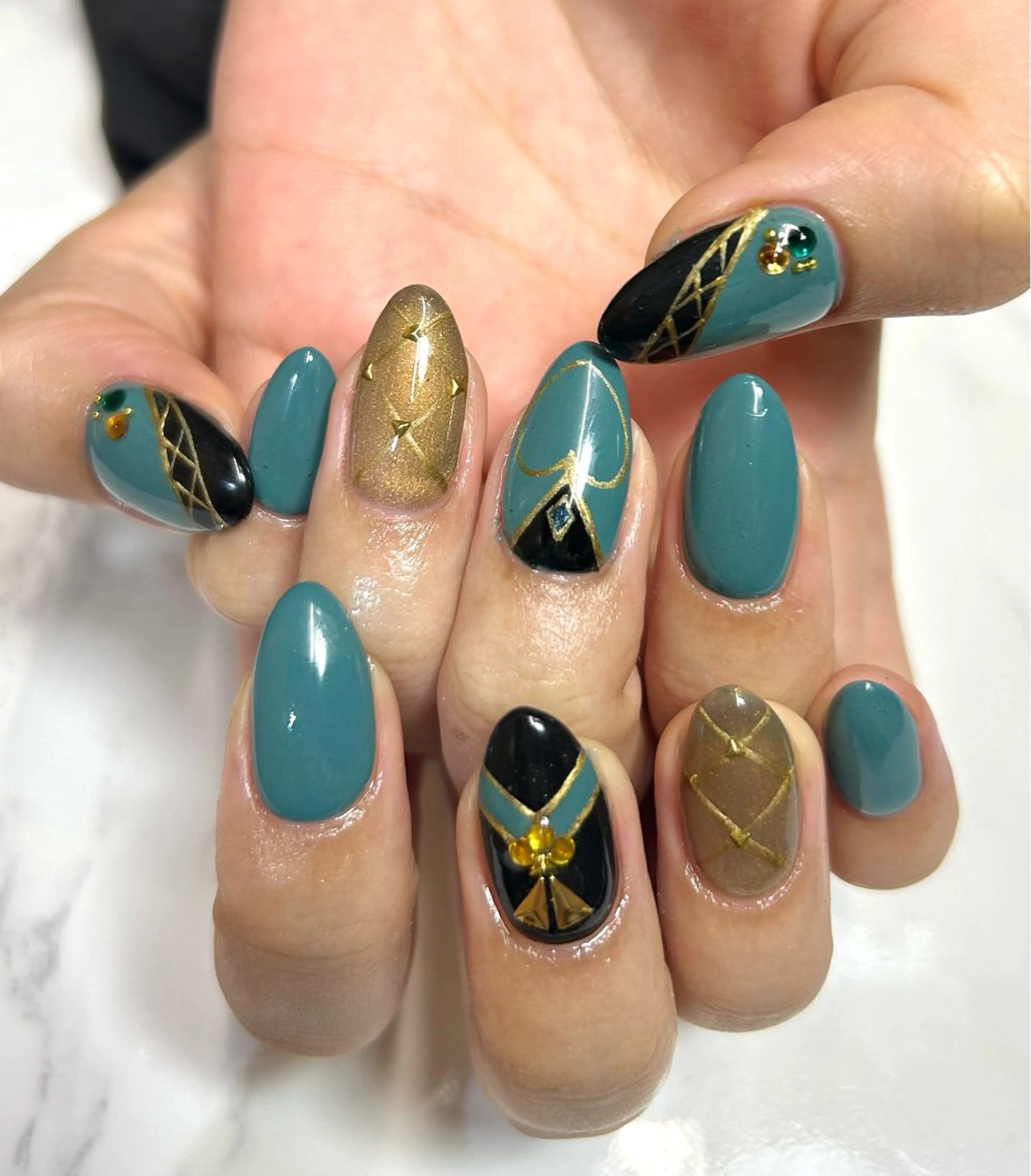 ネイル ハンドネイル one nailsalonのネイルデザイン
