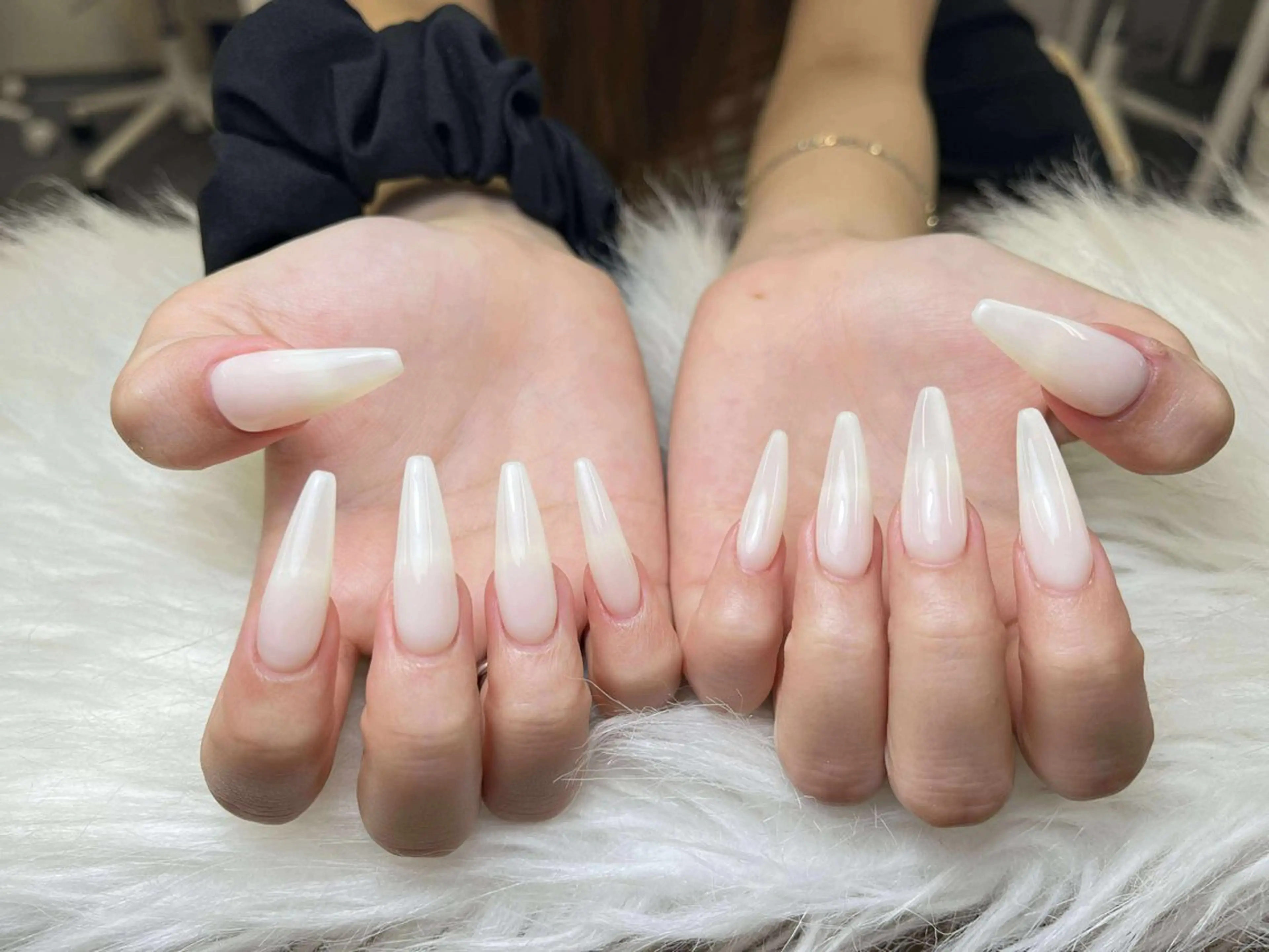 ネイル アートネイル 成人式 ジェルネイル ニュアンスネイル 夏ネイル Nie Nail Shinokuboのネイルデザイン