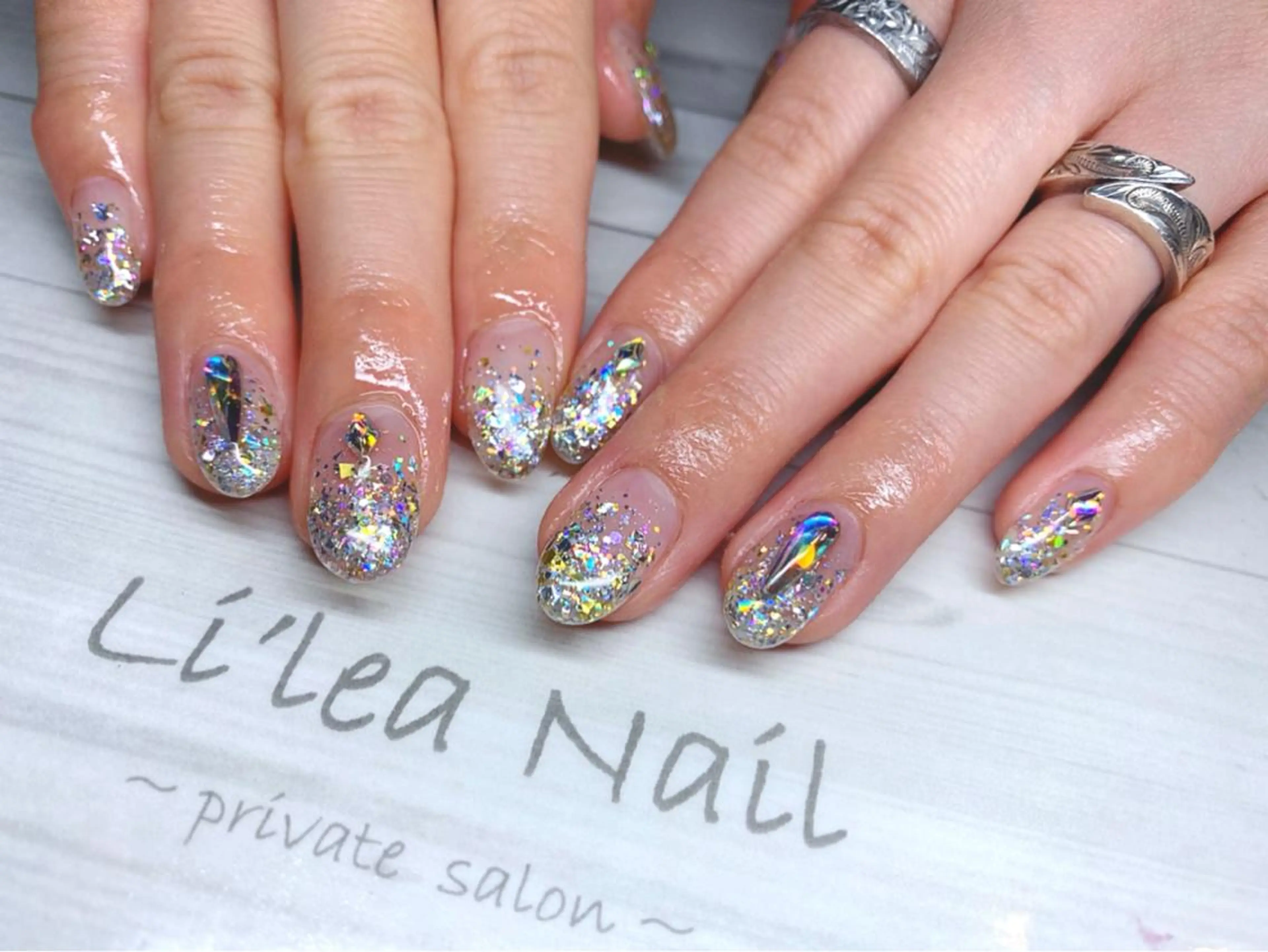 ネイル Li'leaNail AINAのネイルデザイン