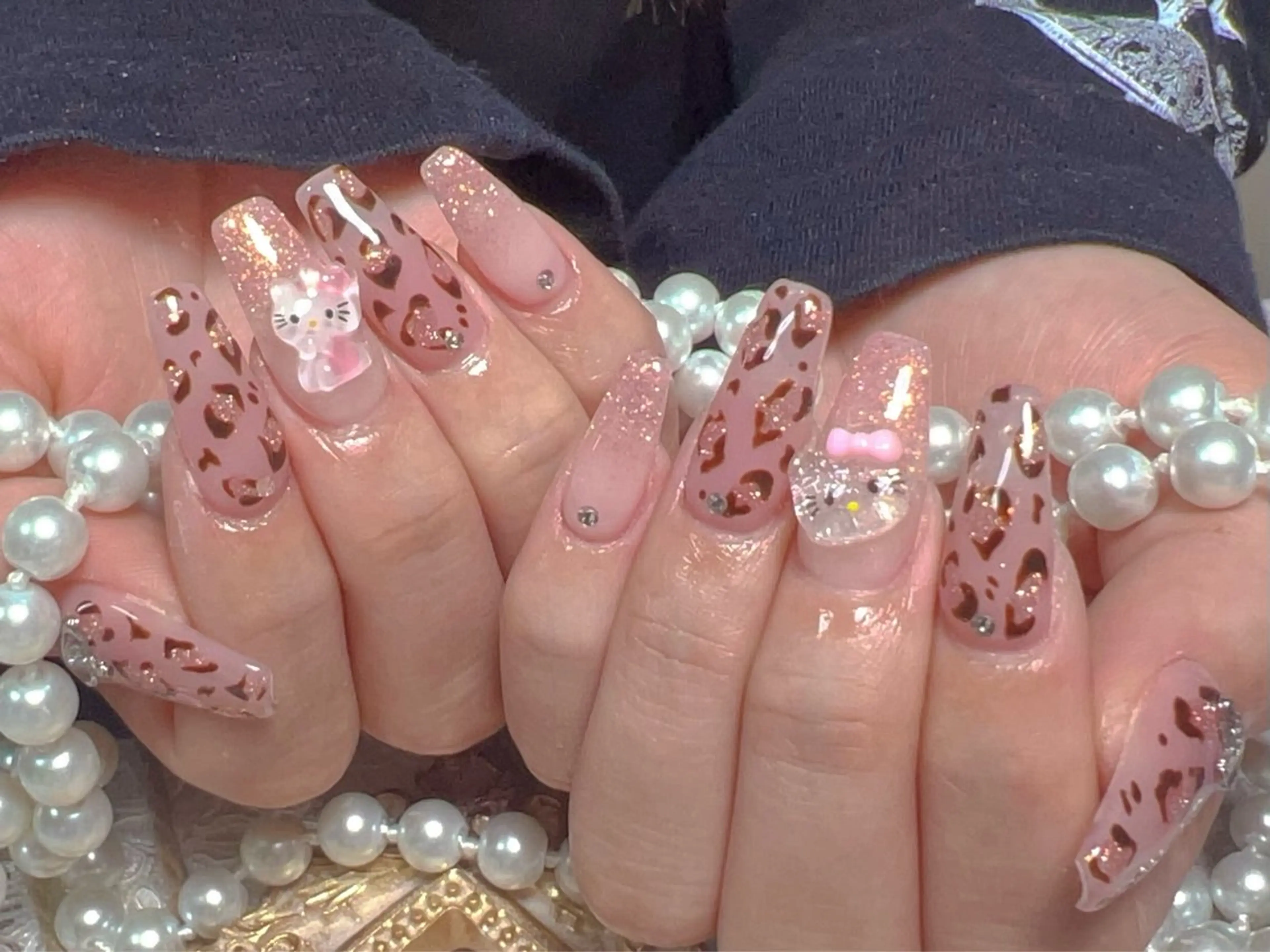 ネイル MOA NAIL所属・MoaNail🫶 Yoshiのネイルデザイン