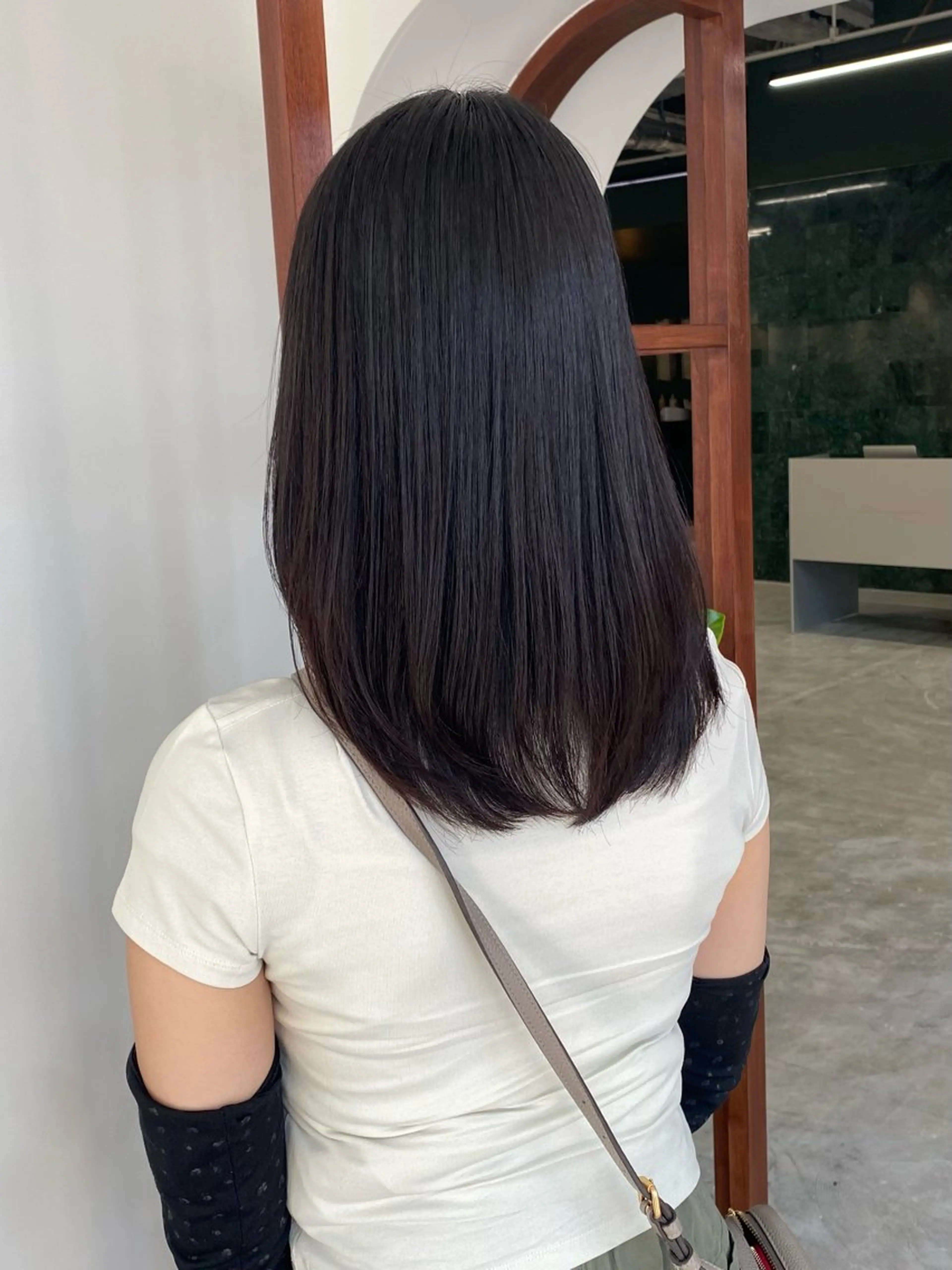 カット＋ストレートパーマ+トリートメントの写真