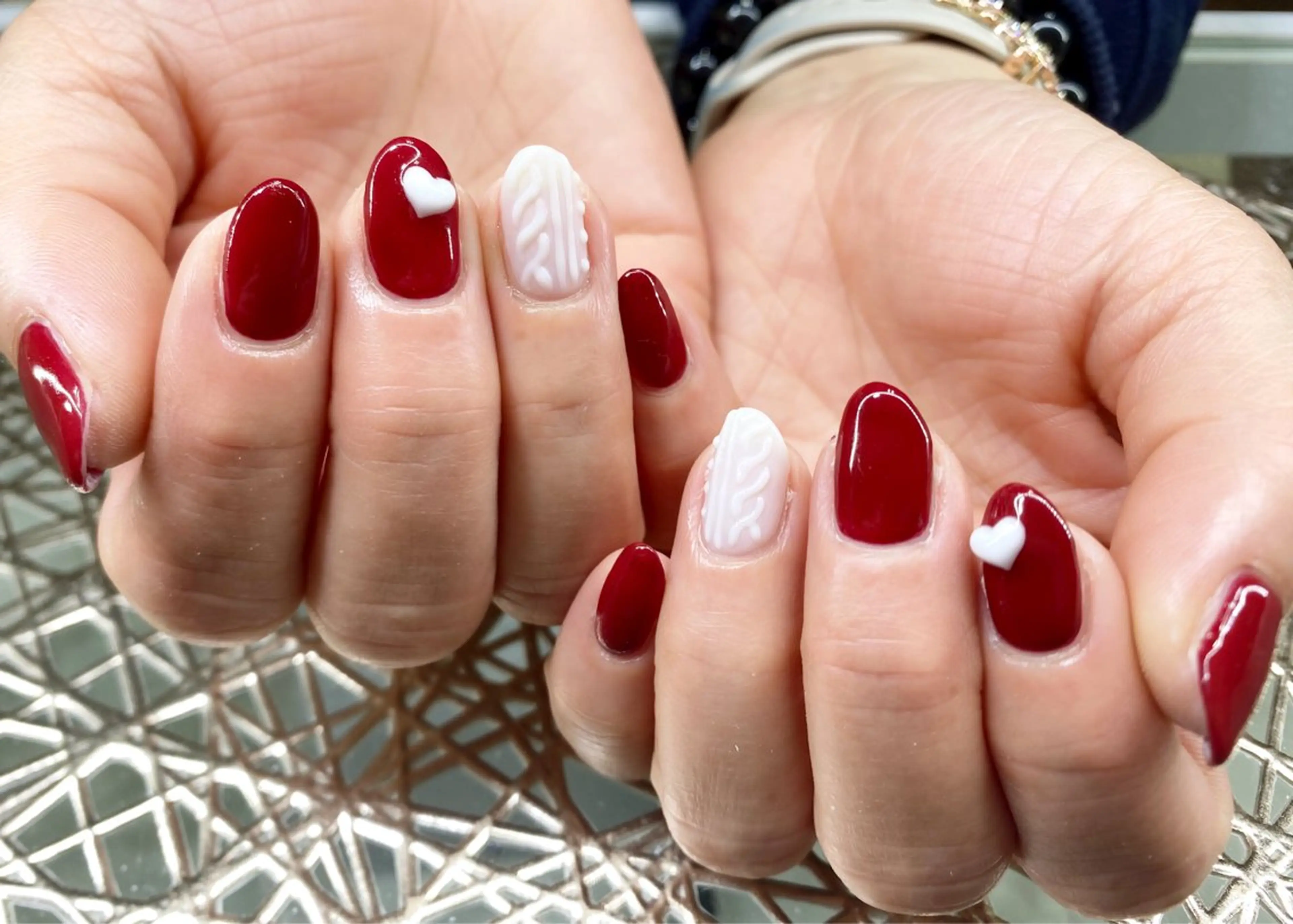 ネイル ボルドー 持ち込み 冬ネイル ハンドネイル ネイルサロン nail_upのネイルデザイン