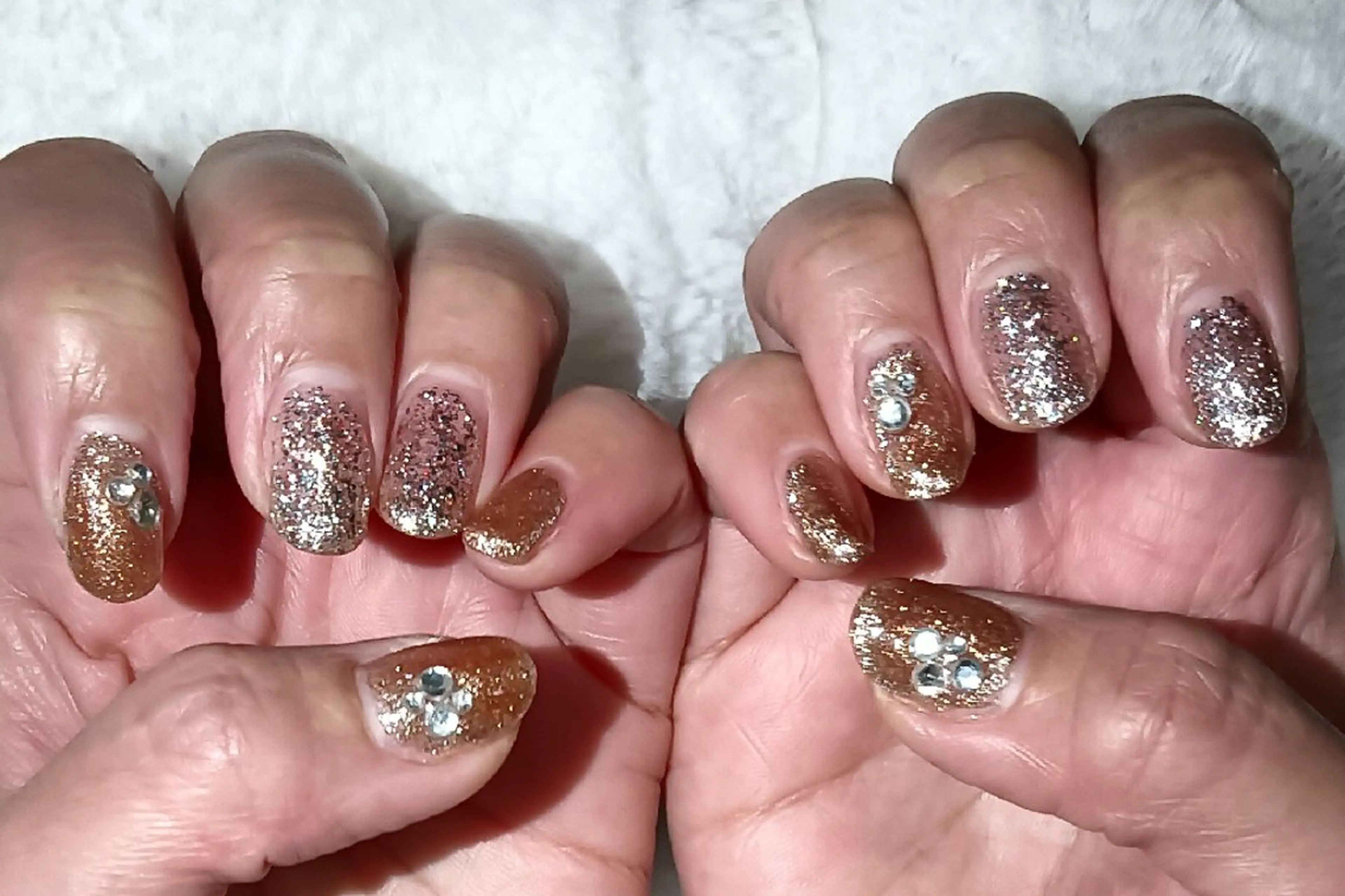 ネイル ラメ(グリッター) マグネットネイル ストーンネイル Nail  yのネイルデザイン