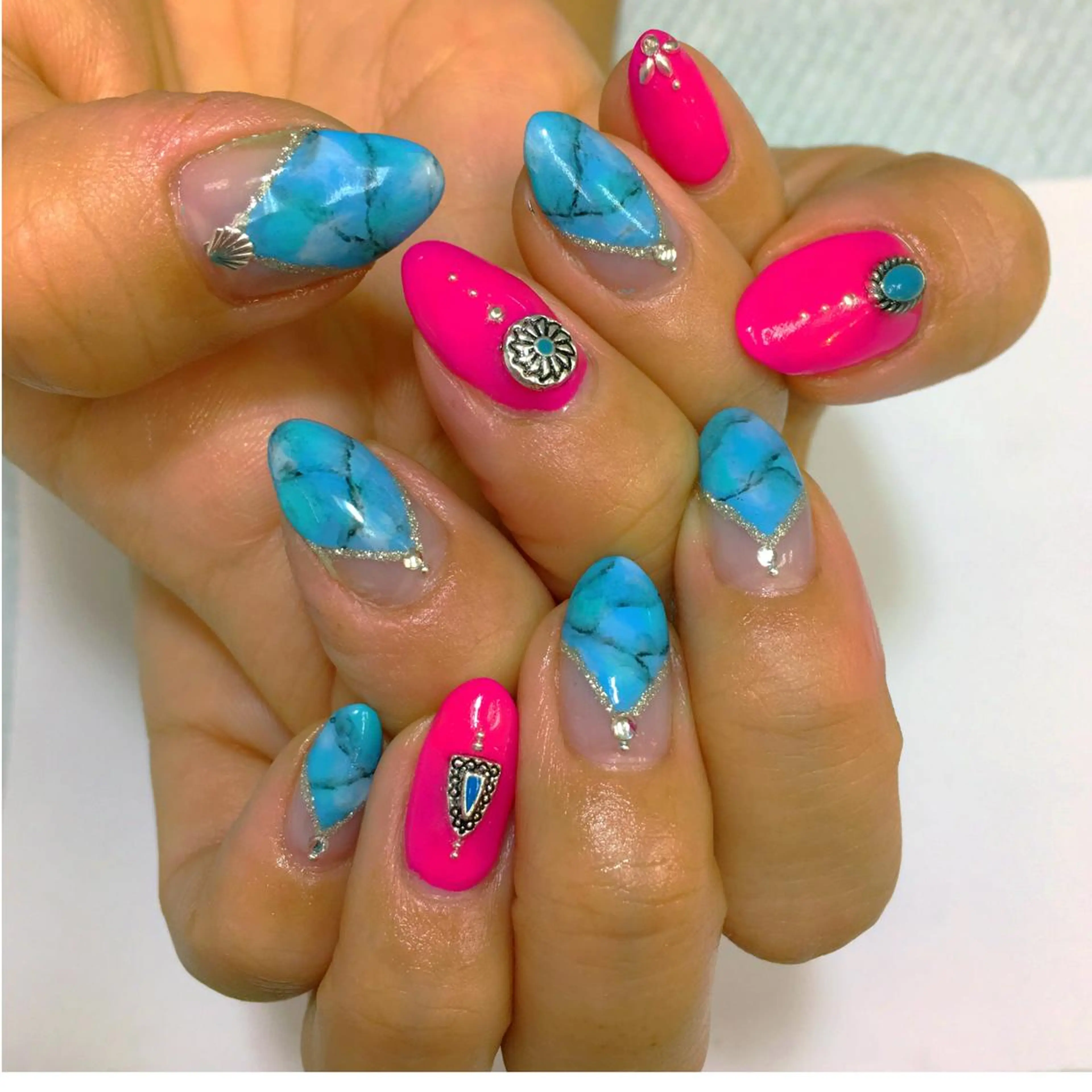 ネイル N Kaoriのネイルデザイン