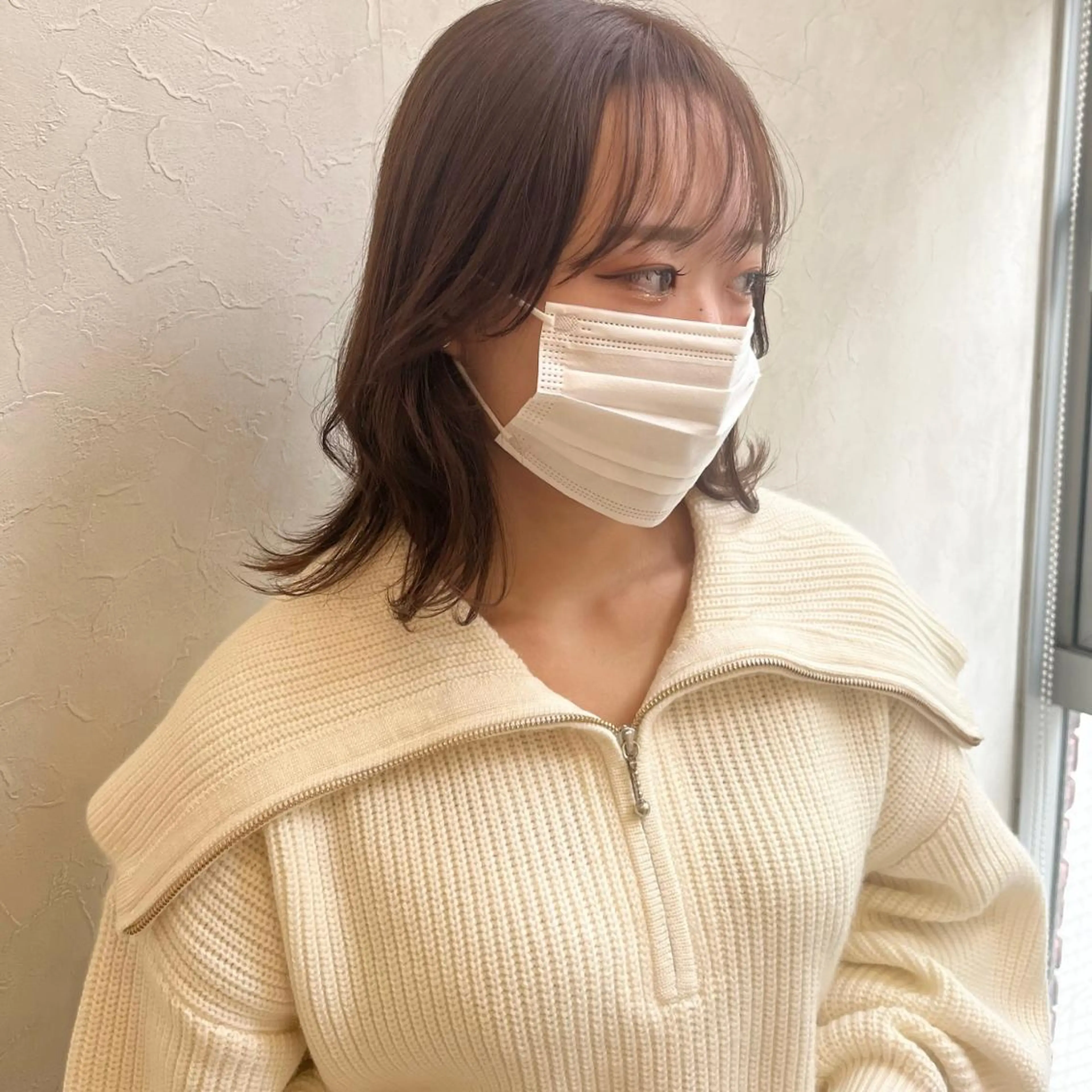 ミディアム カラー SiLO yuri andoのヘアスタイル