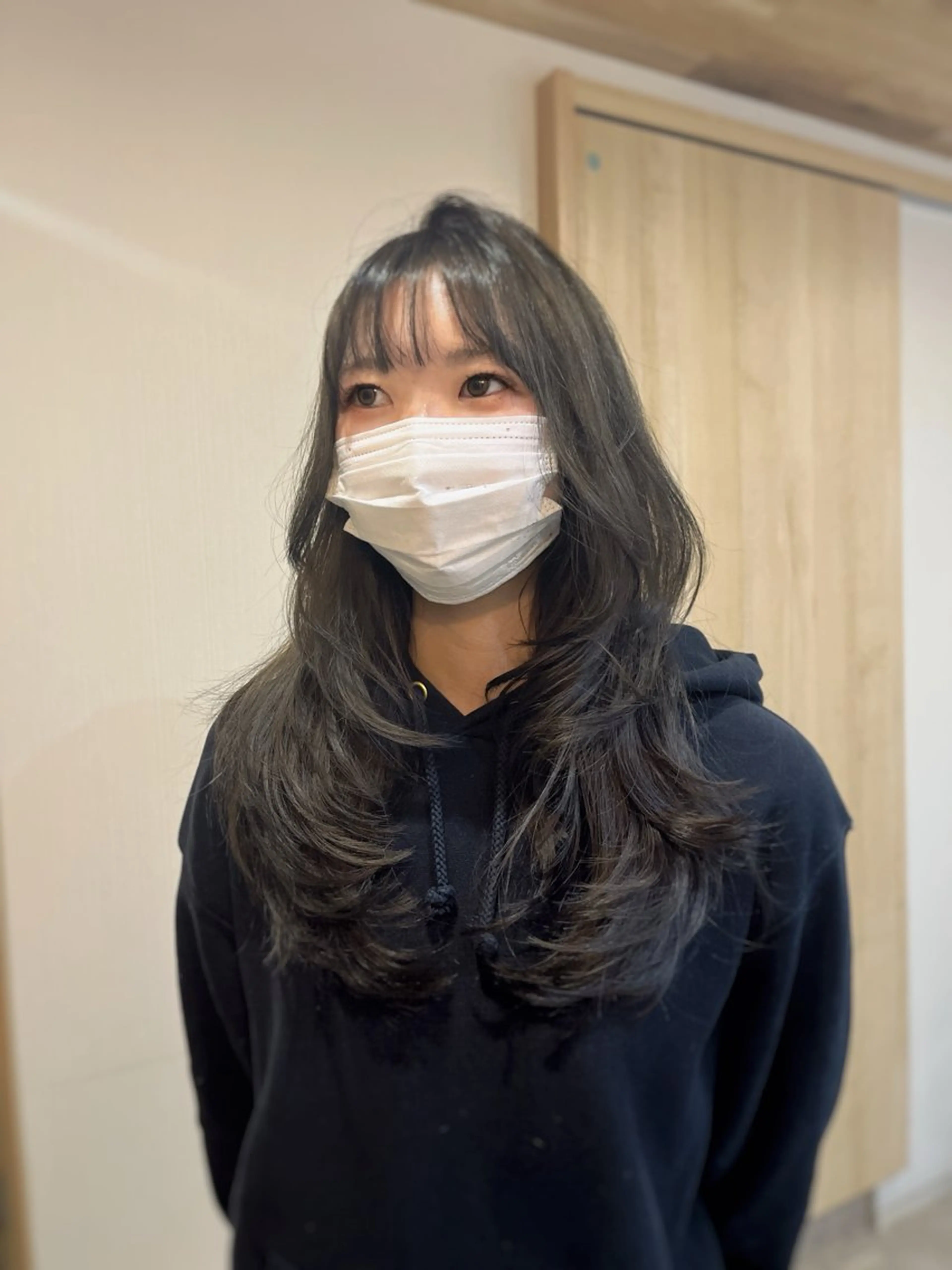 ロング カラー 下石怜子/レイヤー/ 透明感カラーのヘアスタイル