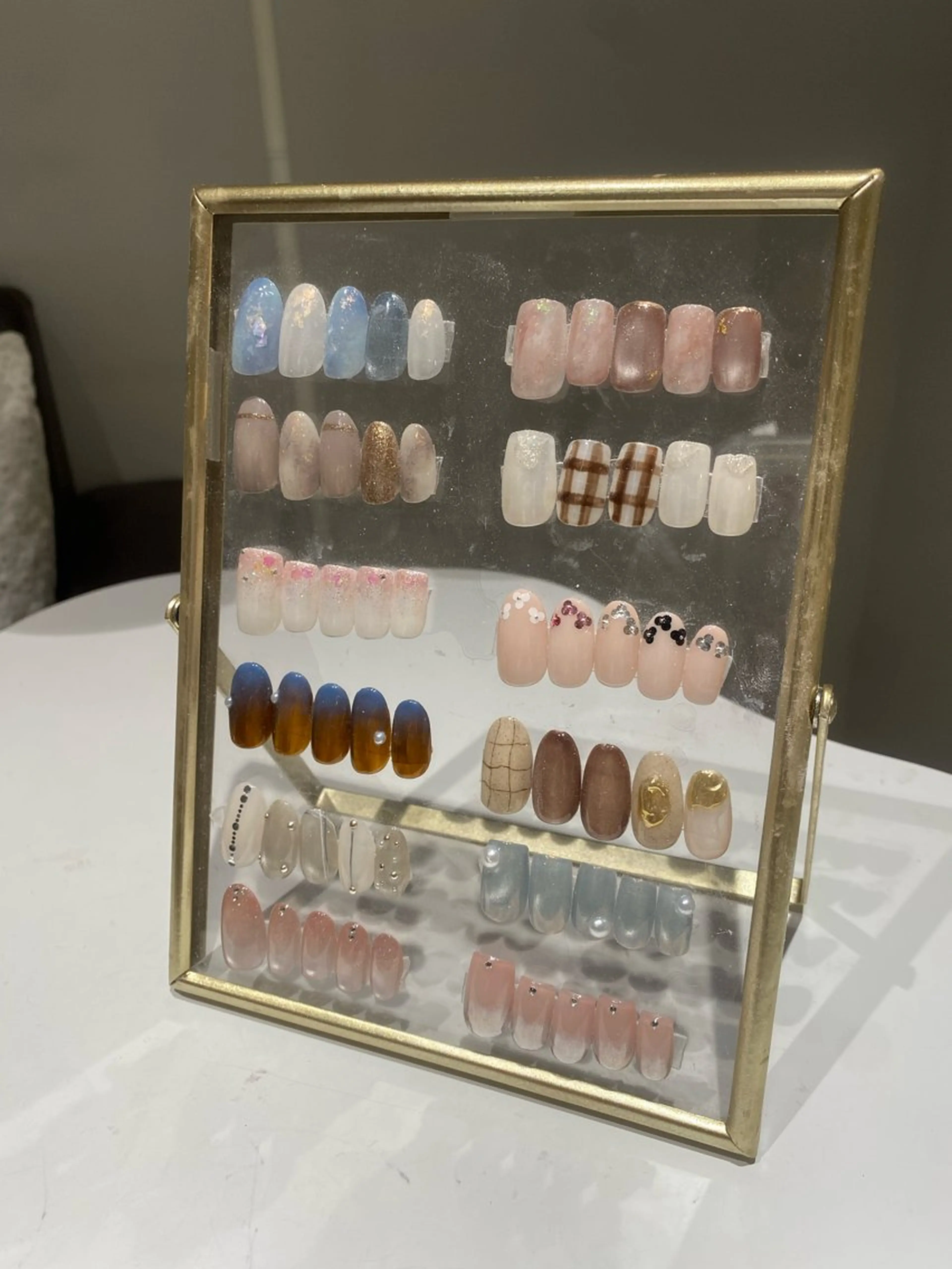 ネイル 富原 汐音のネイルデザイン