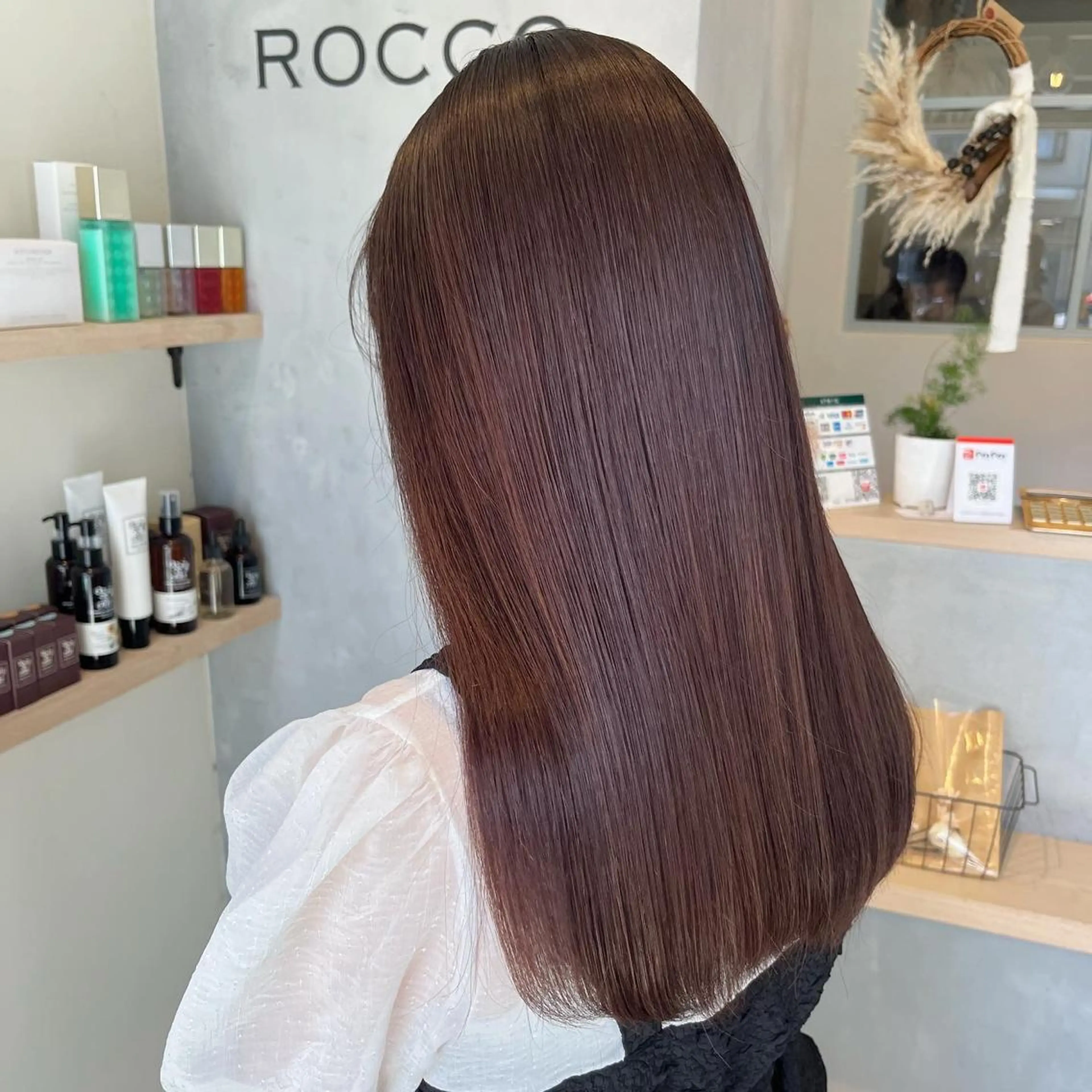 ロング MAI ROCCO3rdのヘアスタイル