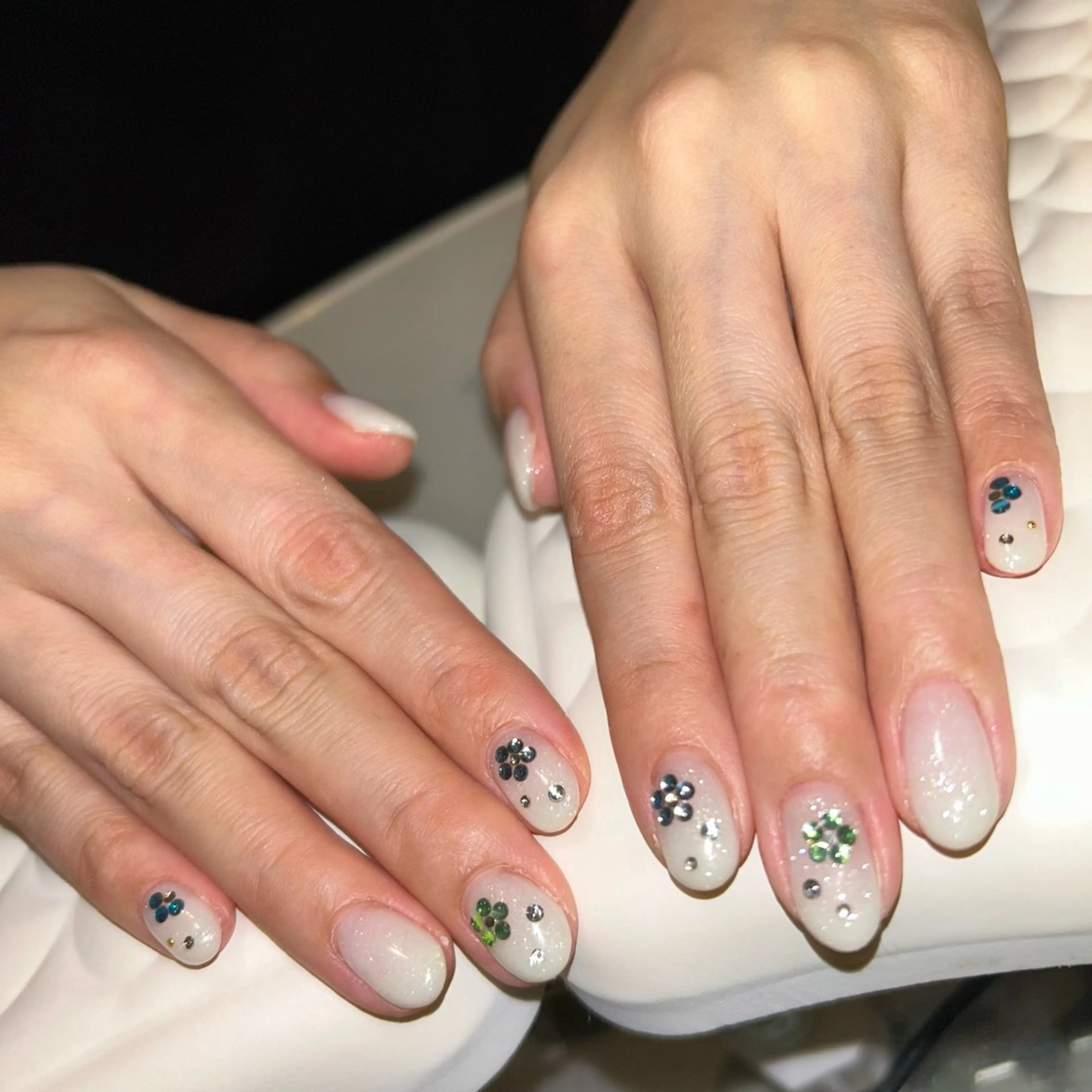 ネイル ハンドネイル ハンドケア Amys nail ハナのネイルデザイン