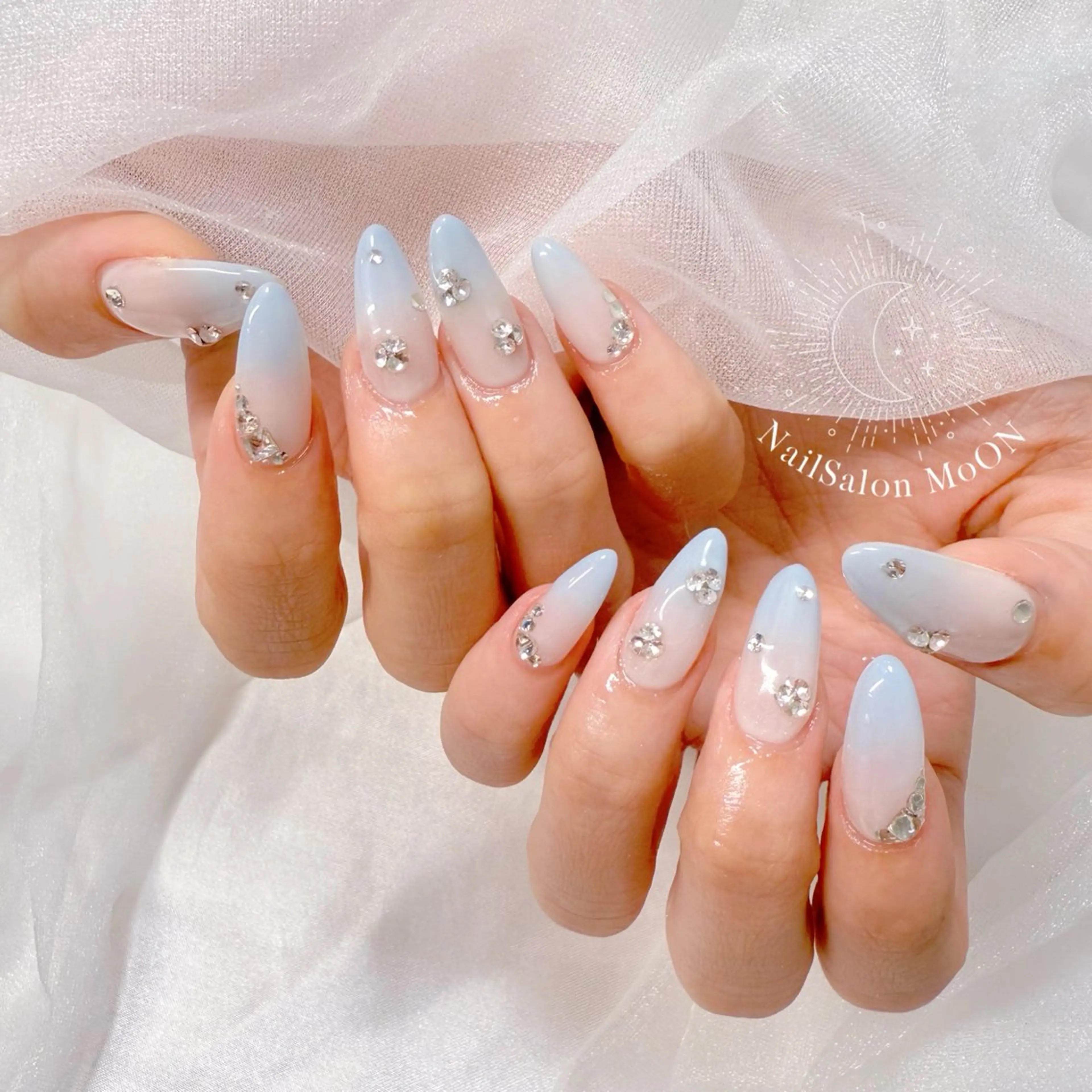 ネイル ハンドネイル ハンドケア MoON...❤︎ MeGuのネイルデザイン