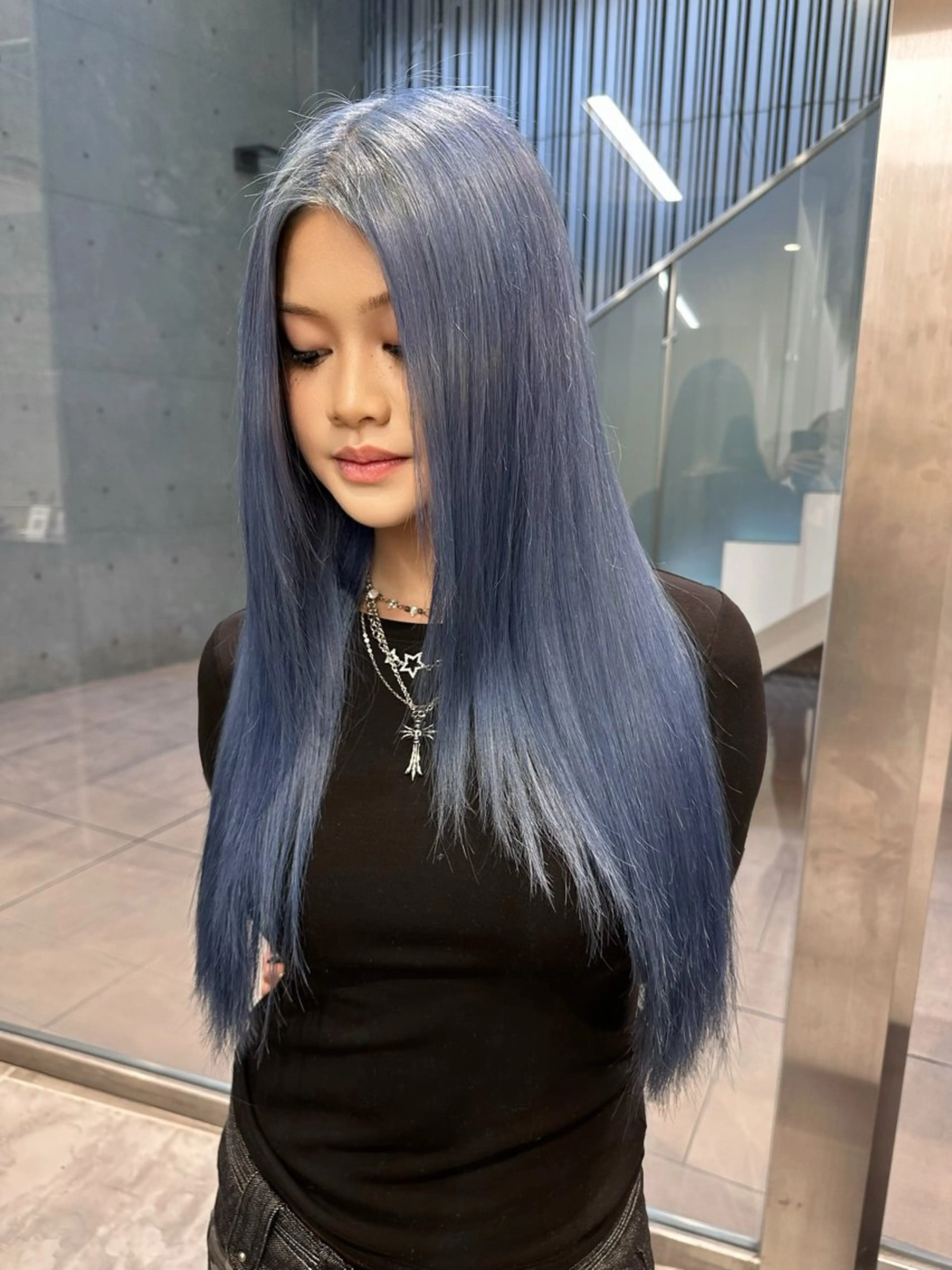 ロング ヘアカラー RiA/髪質改善/ レイヤーカットのヘアスタイル